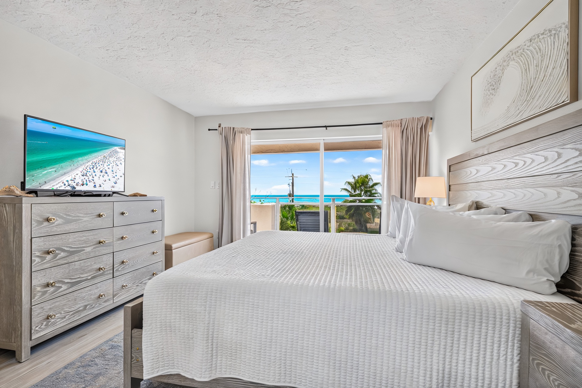 Tivoli by the Sea: 407 | Photo 19