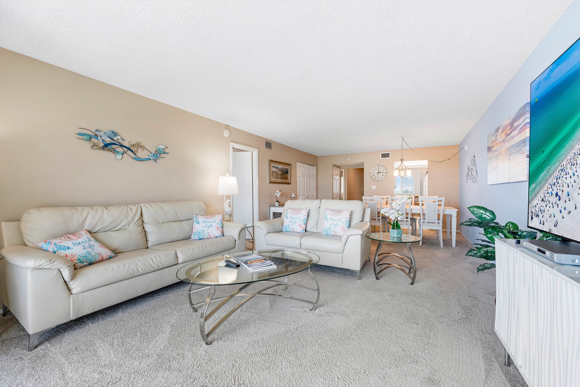 Tivoli by the Sea: 503 | Photo 6