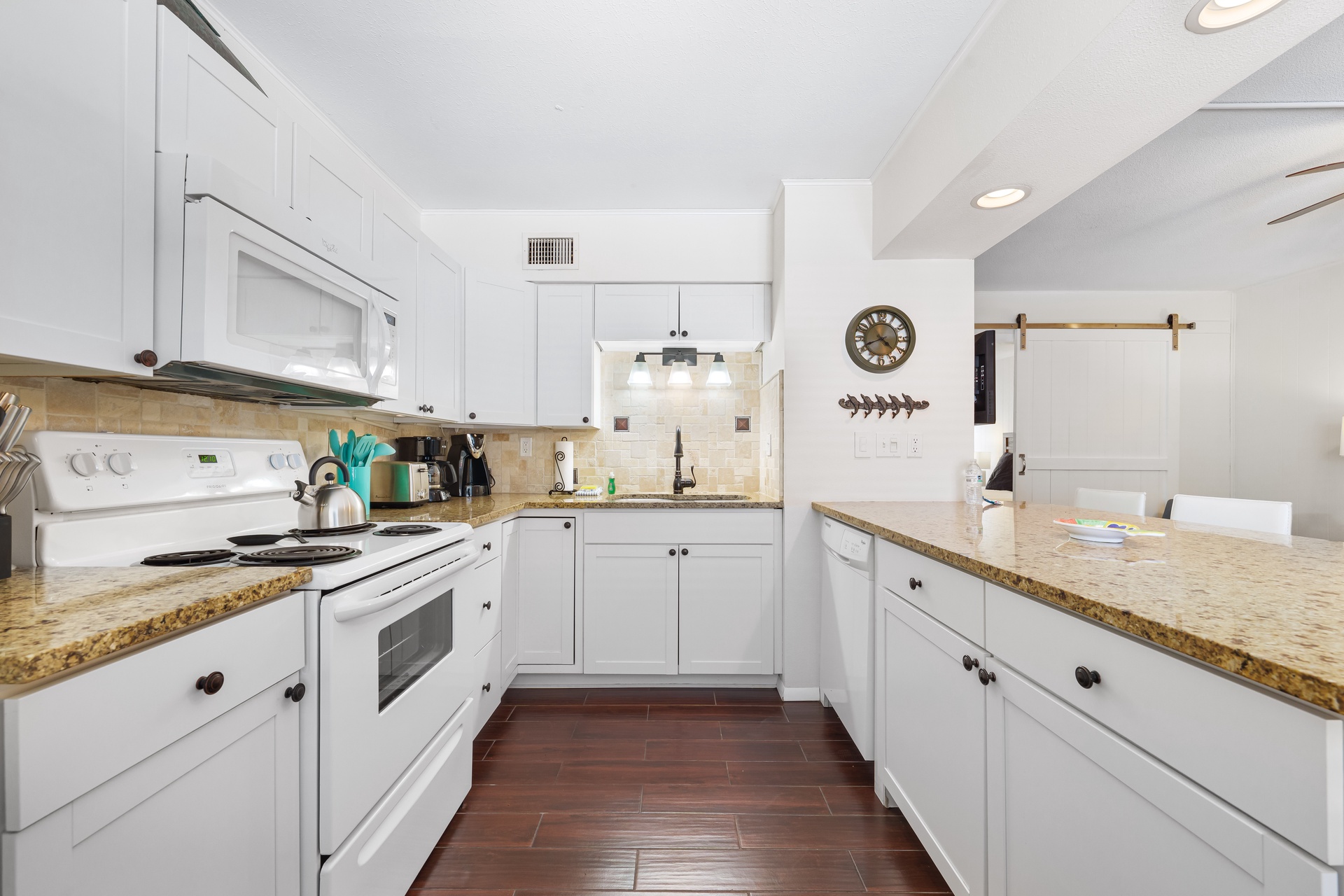 Sea Club II - 1B | Photo 8