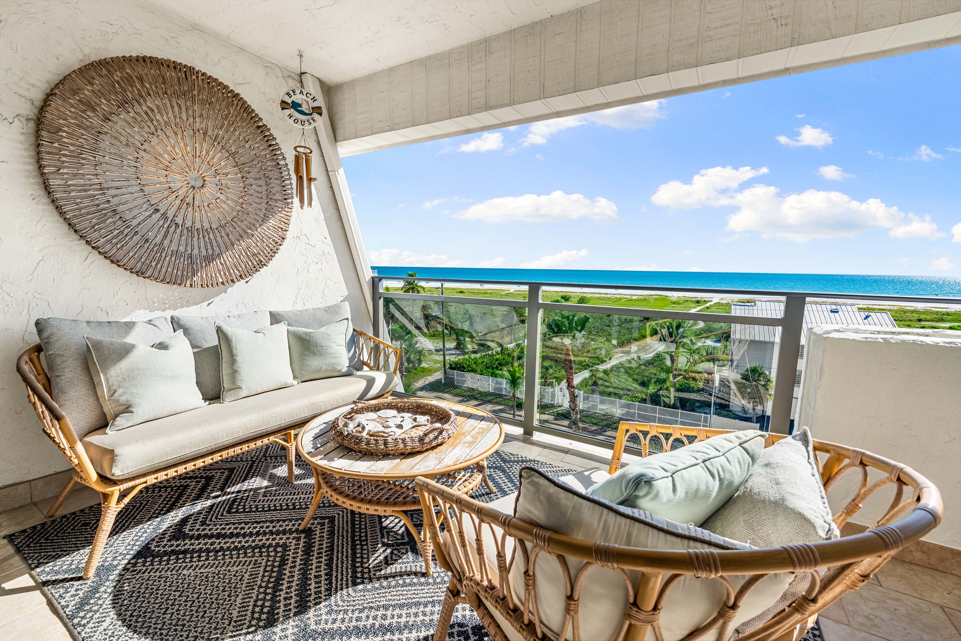 Tivoli by the Sea: 604 | Photo 1