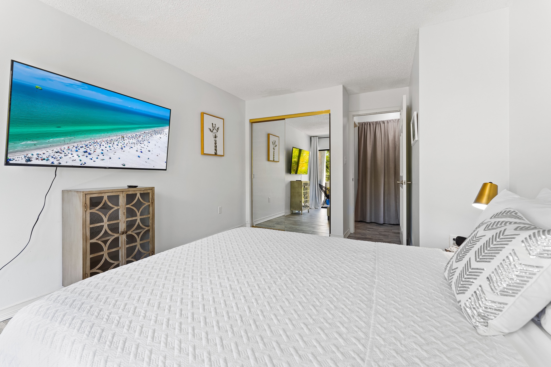 Just Beachy - Unit 5 | Photo 16