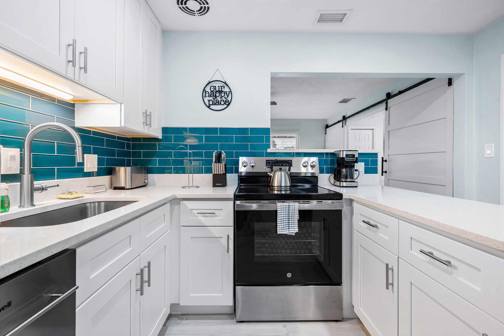 Siesta Beach House - Cottage C | Photo 8