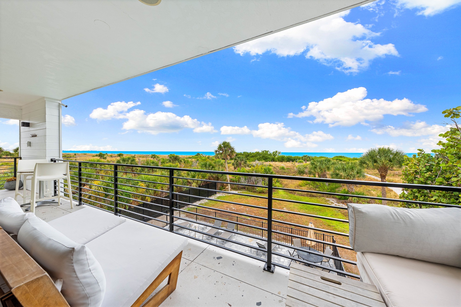 Just Beachy - Unit 2 | Photo 11