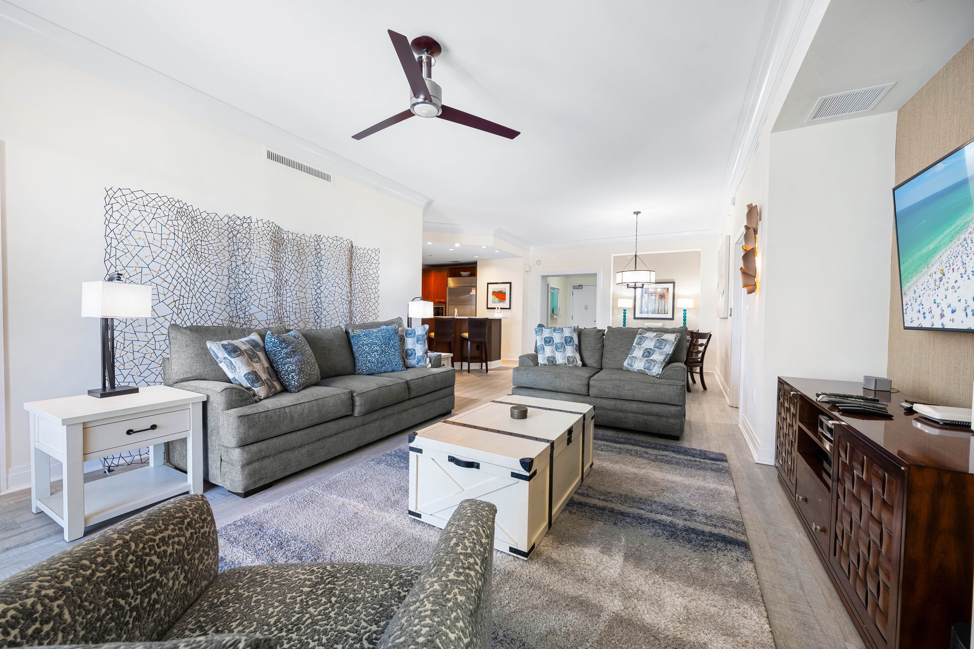 Beach Residence, The Hyatt - 310 | Photo 7