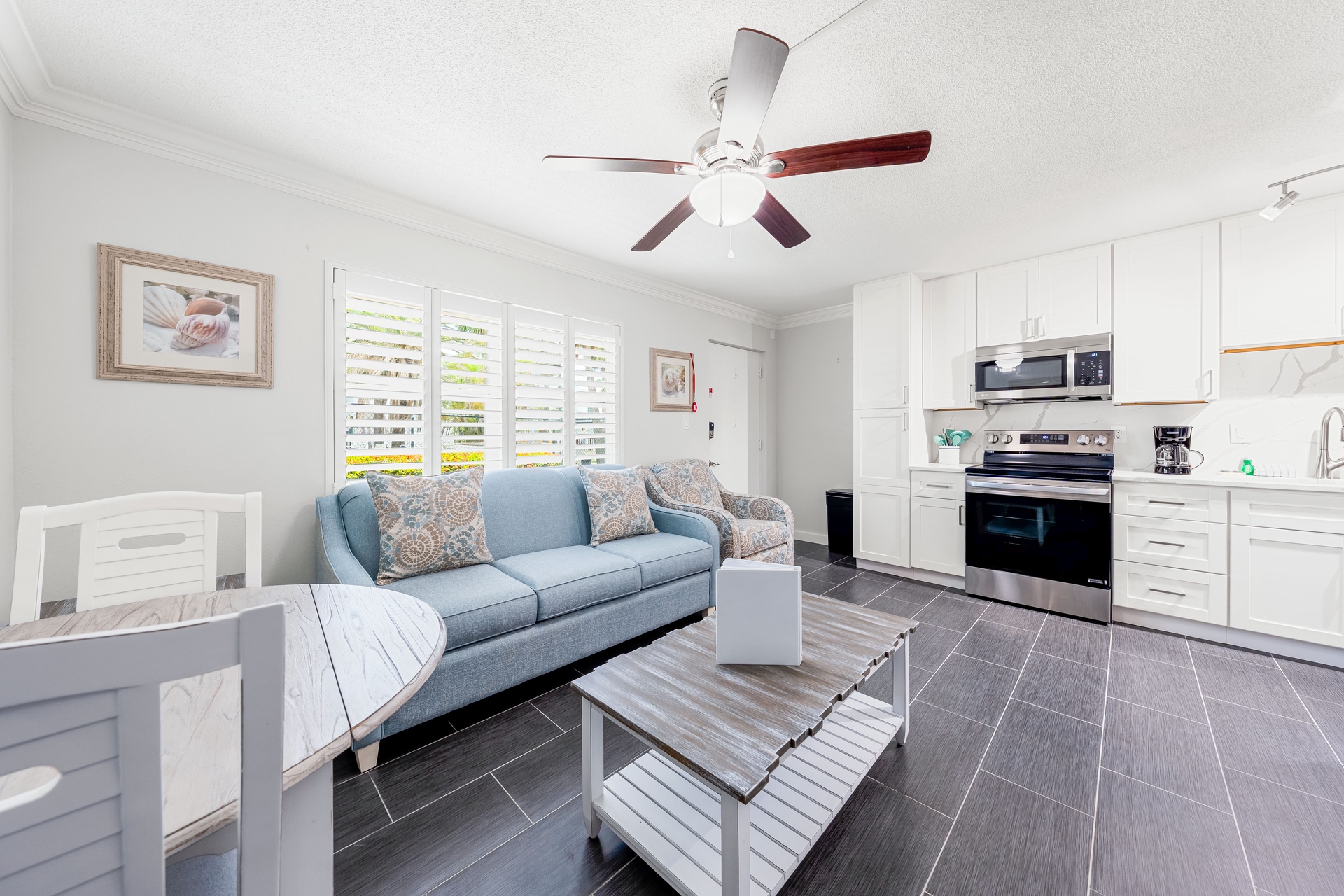 Gulf Holiday - Unit 09 | Photo 4