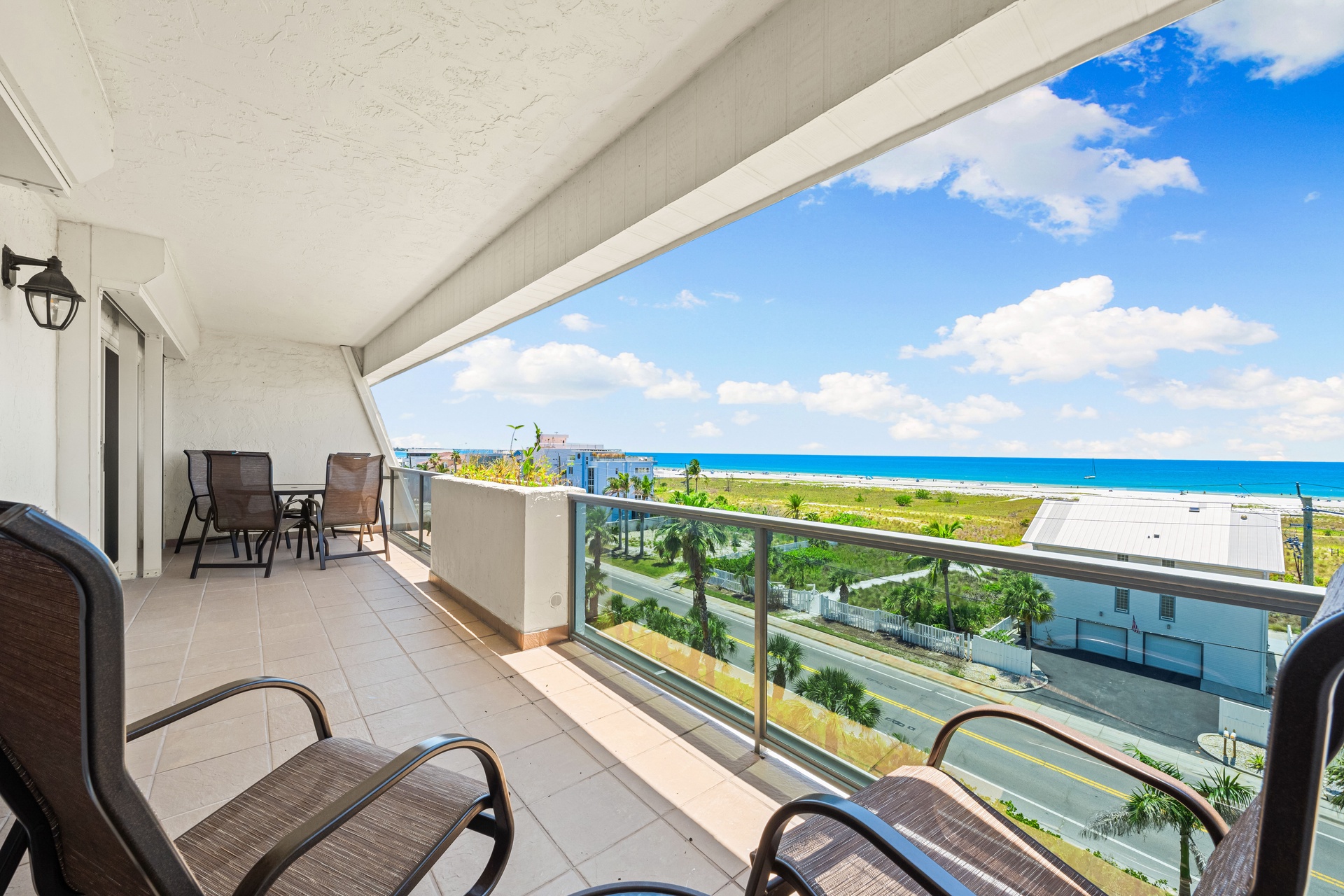 Tivoli by the Sea: 603 | Photo 8