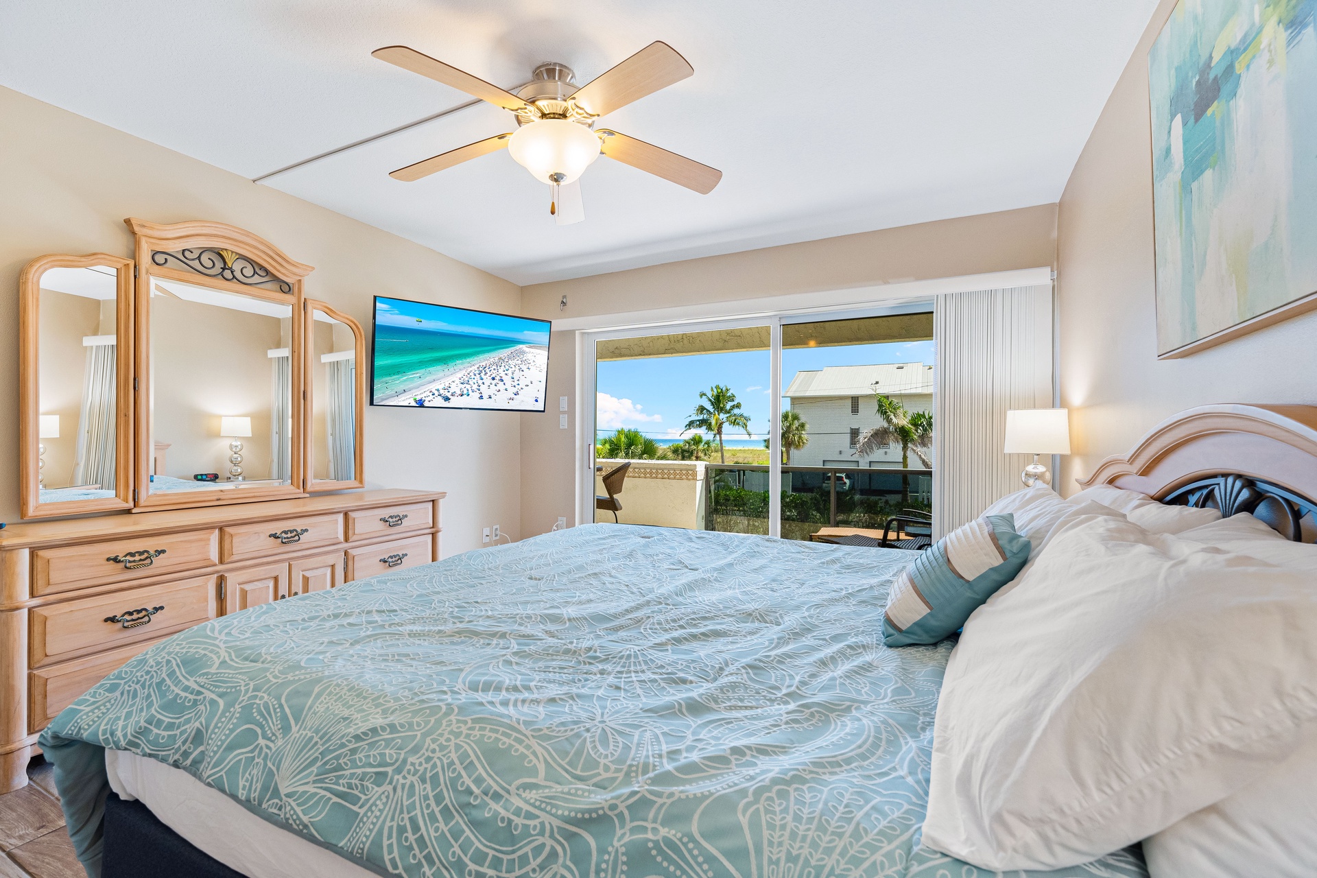 Tivoli by the Sea: 203 | Photo 18