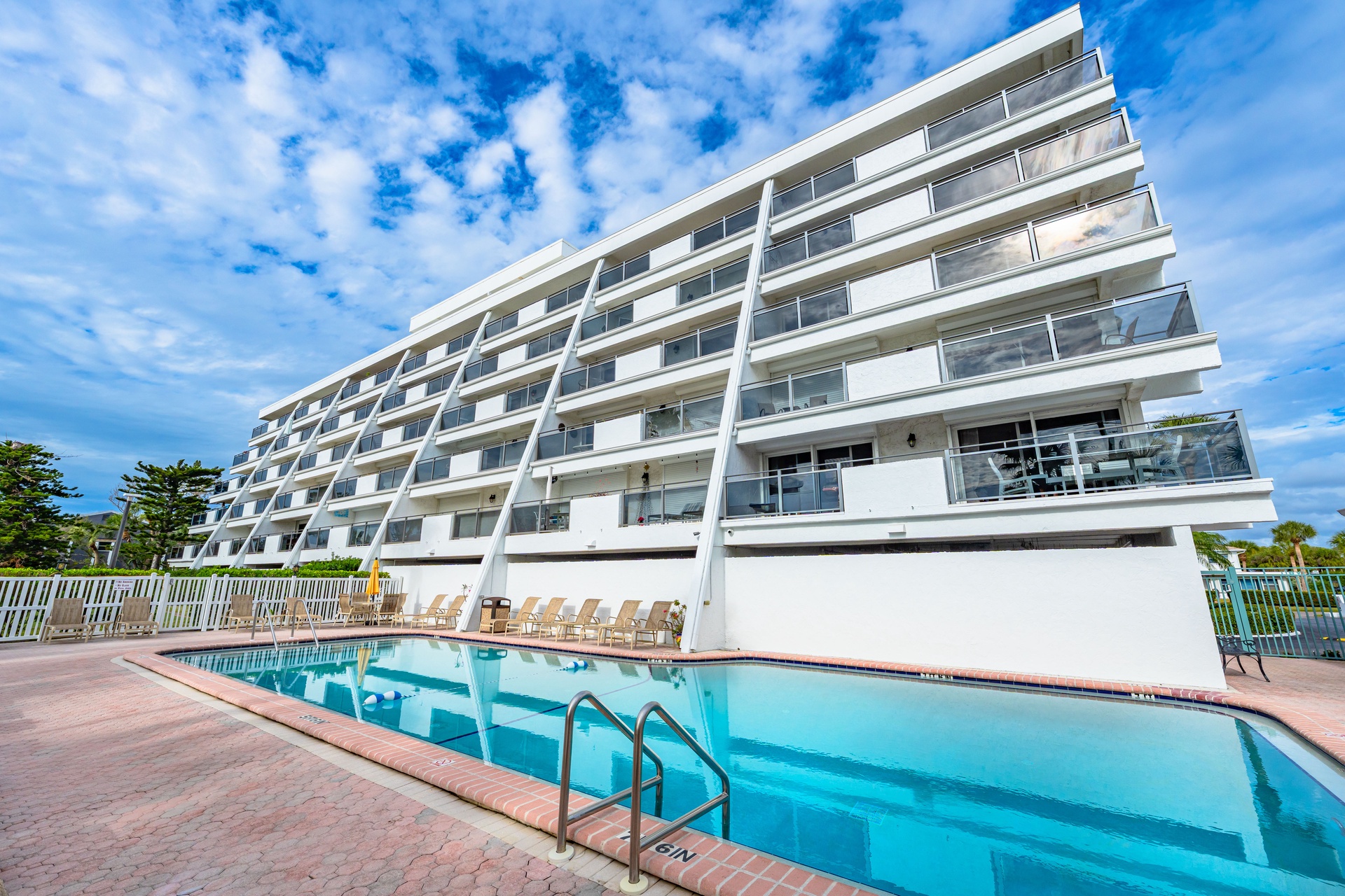 Tivoli by the Sea: 502 | Photo 492