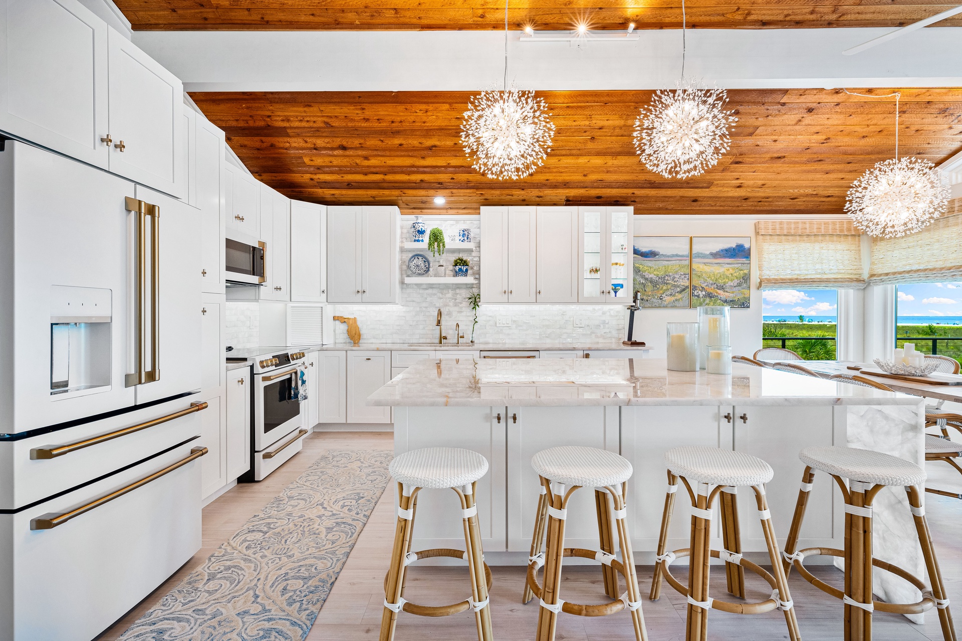 Posh Paradise | Photo 13