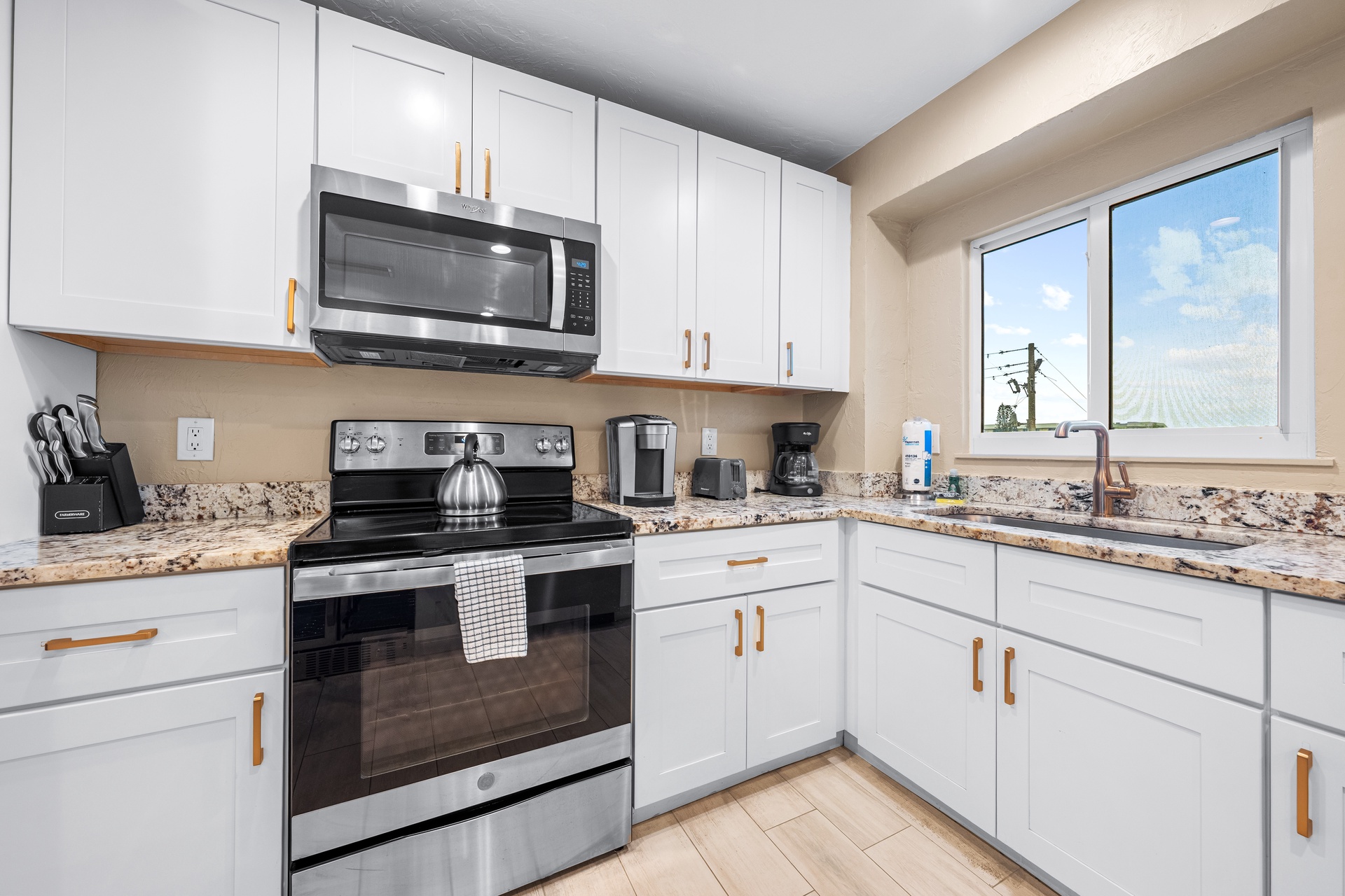 Jamaica Royale Beachfront Tower - 305 | Photo 16