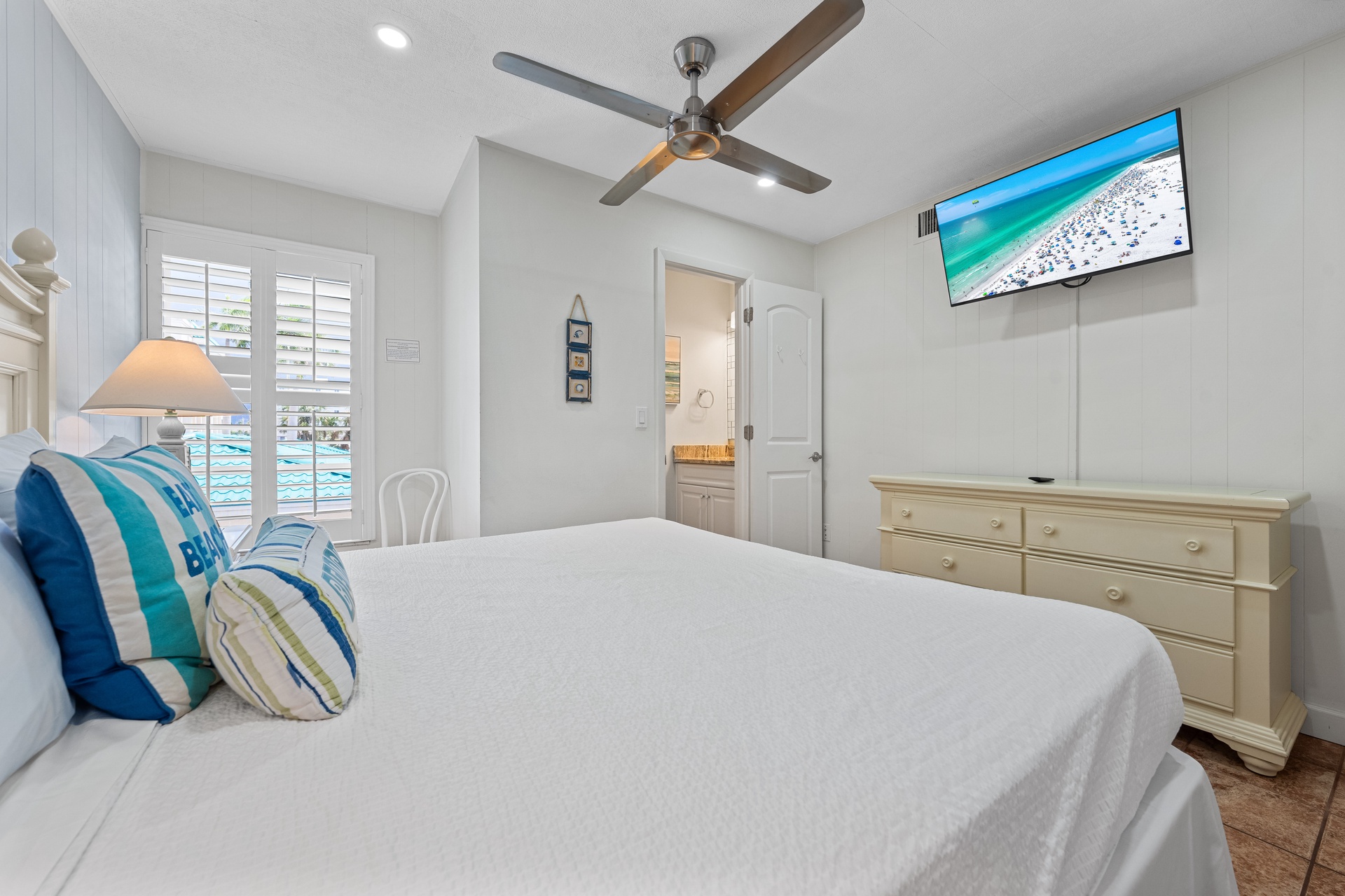 Siesta Beach House - 210 | Photo 14