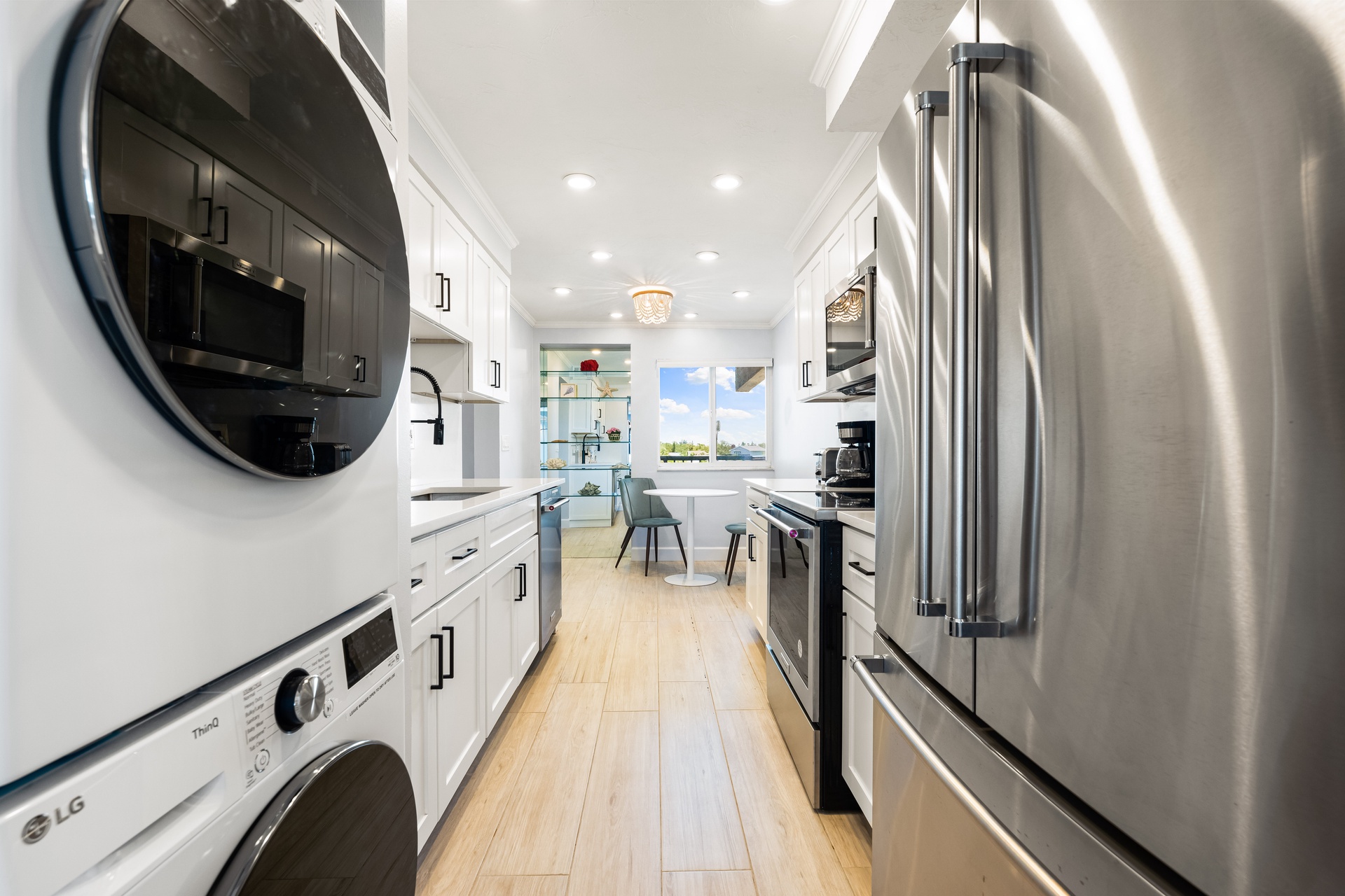 Tivoli by the Sea: 407 | Photo 16