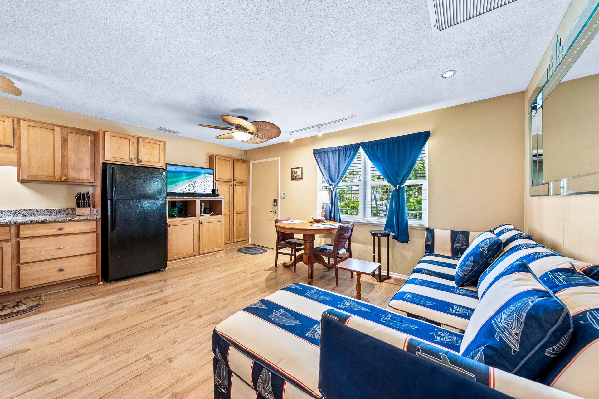 Gulf Holiday - Unit 18 | Photo 7