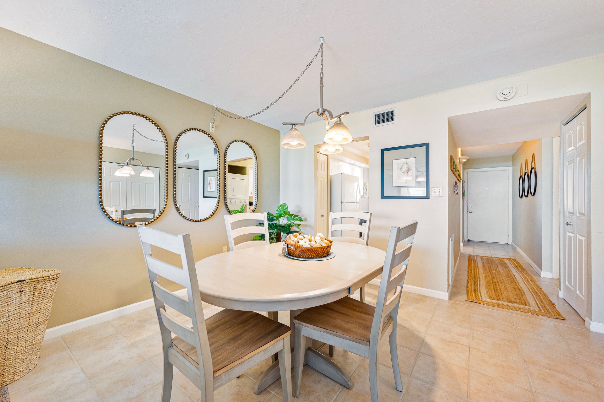 Tivoli by the Sea: 406 | Photo 15