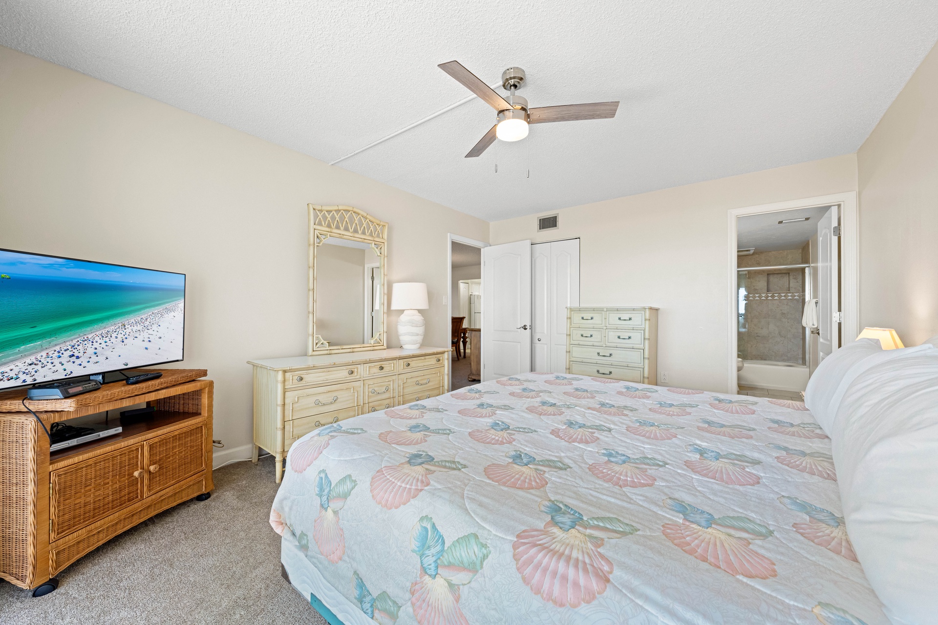 Tivoli by the Sea: 506 | Photo 20