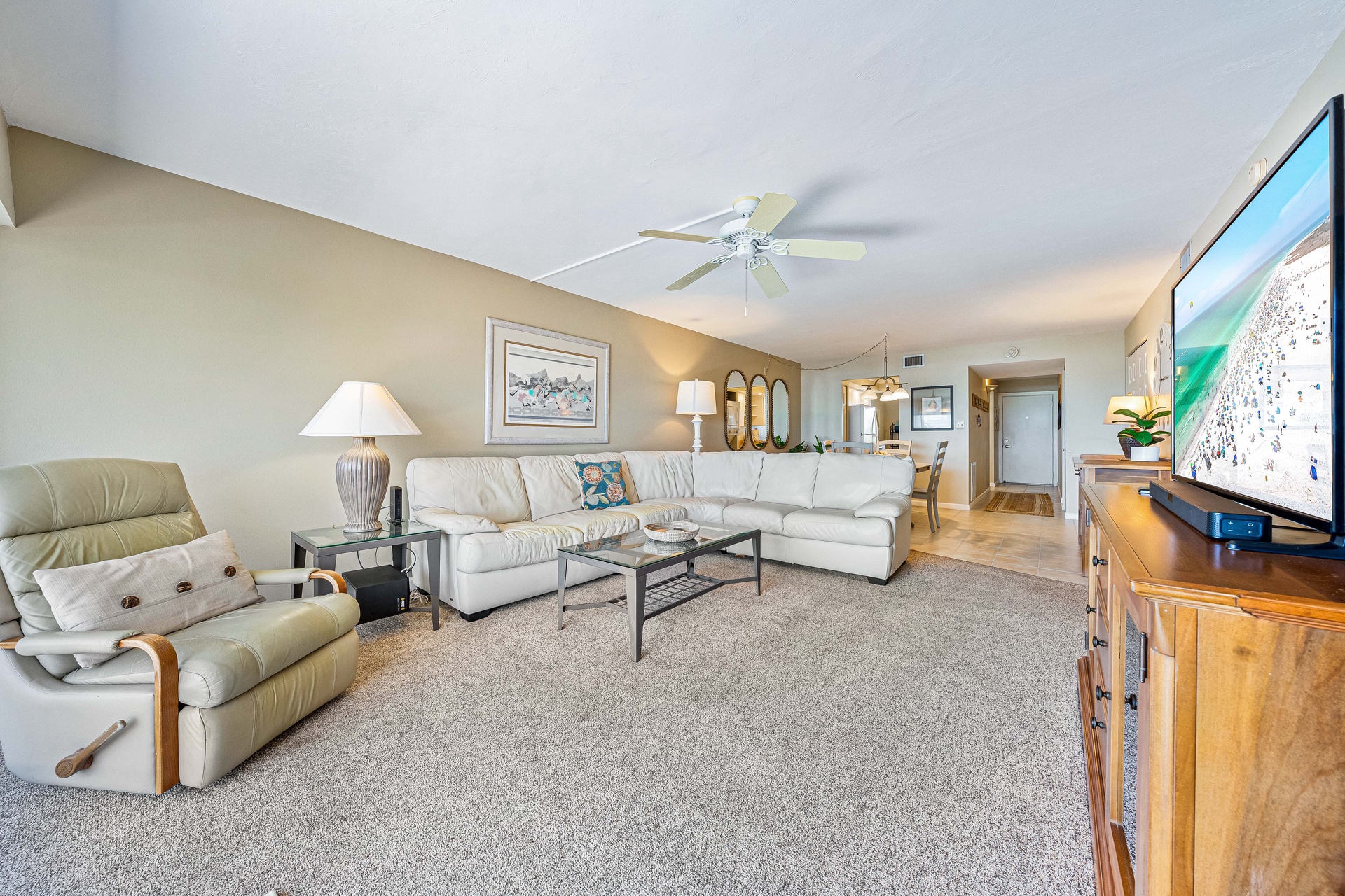 Tivoli by the Sea: 406 | Photo 5