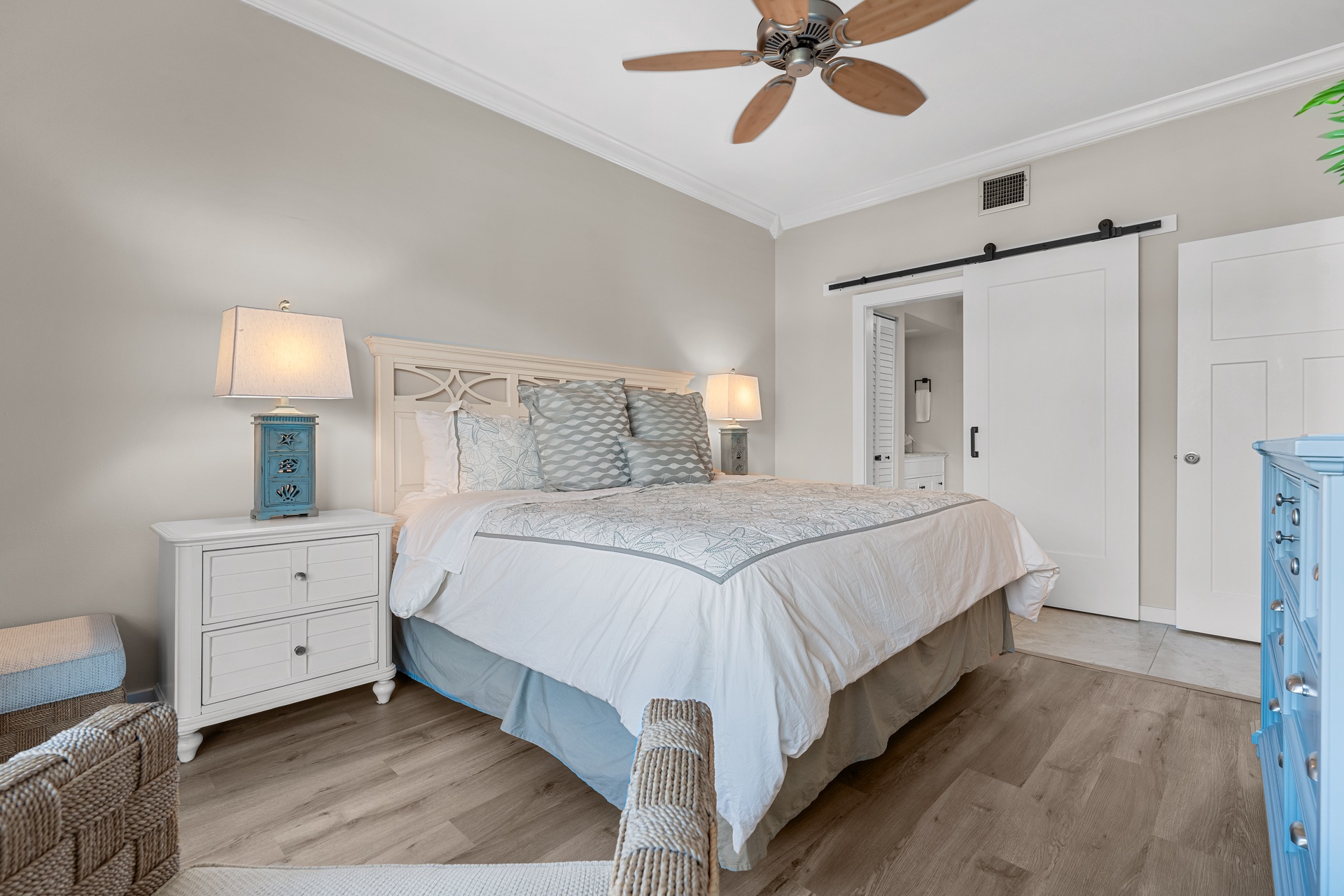 Lake House at the Beach - C127 | Photo 13