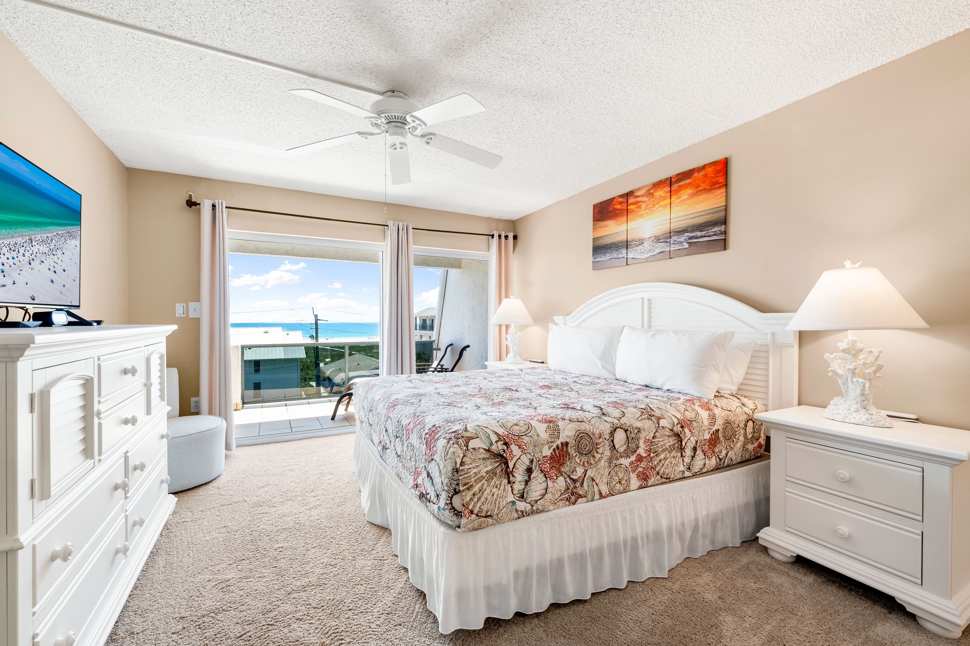 Tivoli by the Sea: 503 | Photo 24