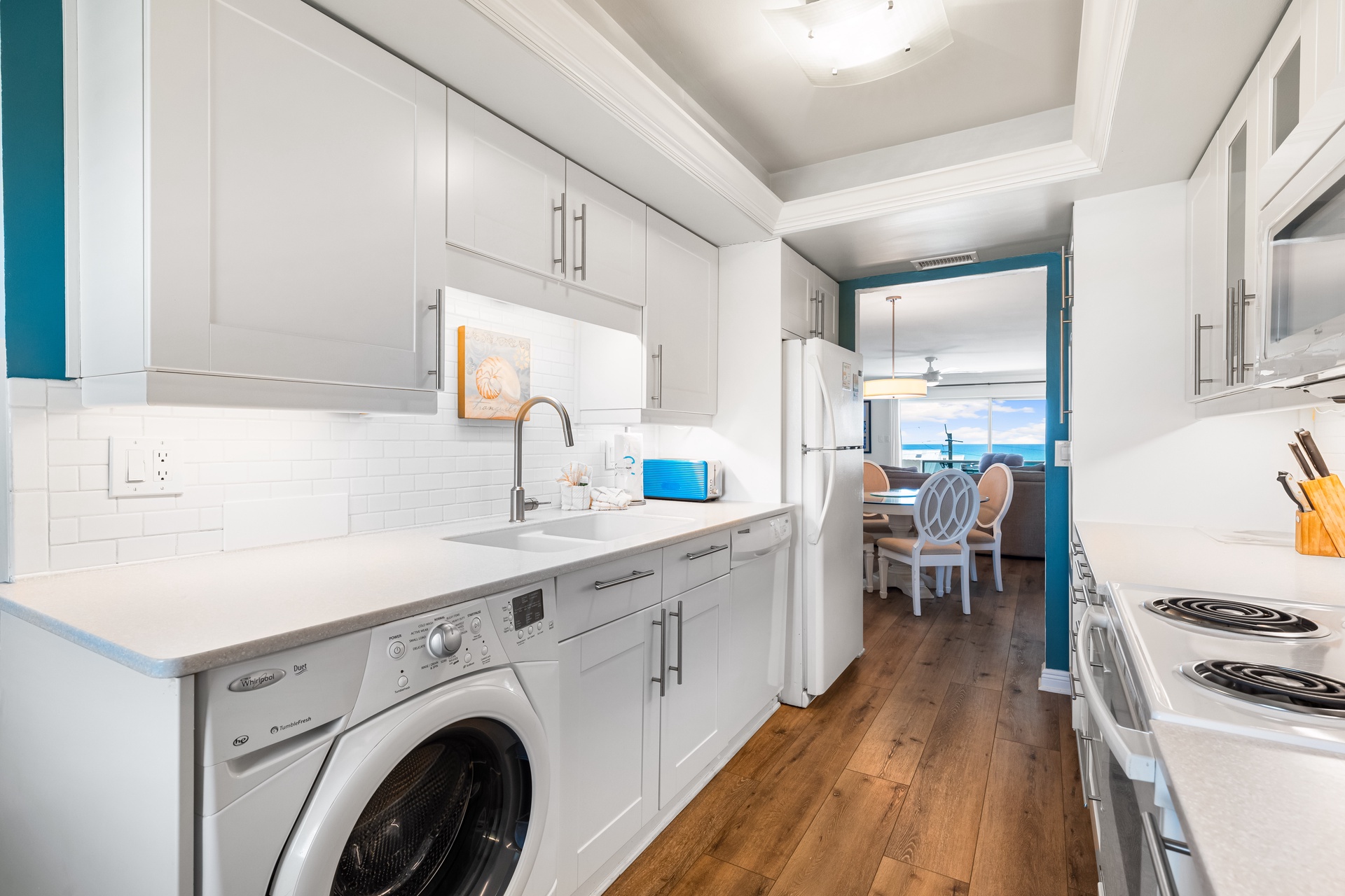 Tivoli by the Sea: 502 | Photo 12