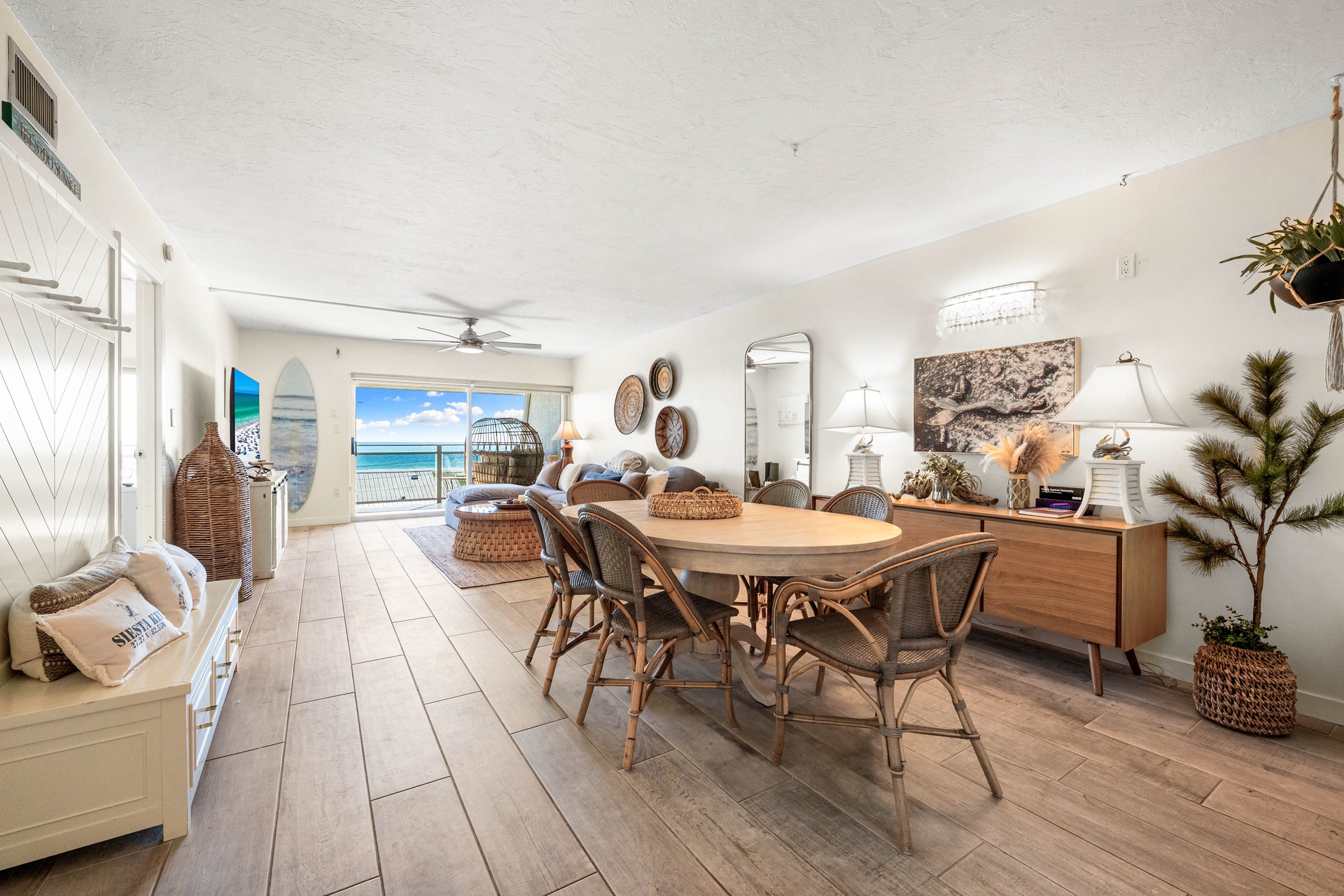 Tivoli by the Sea: 604 | Photo 5