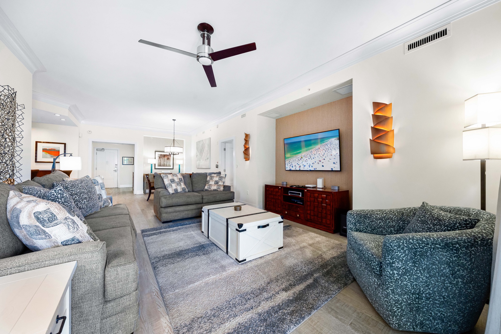 Beach Residence, The Hyatt - 310 | Photo 6