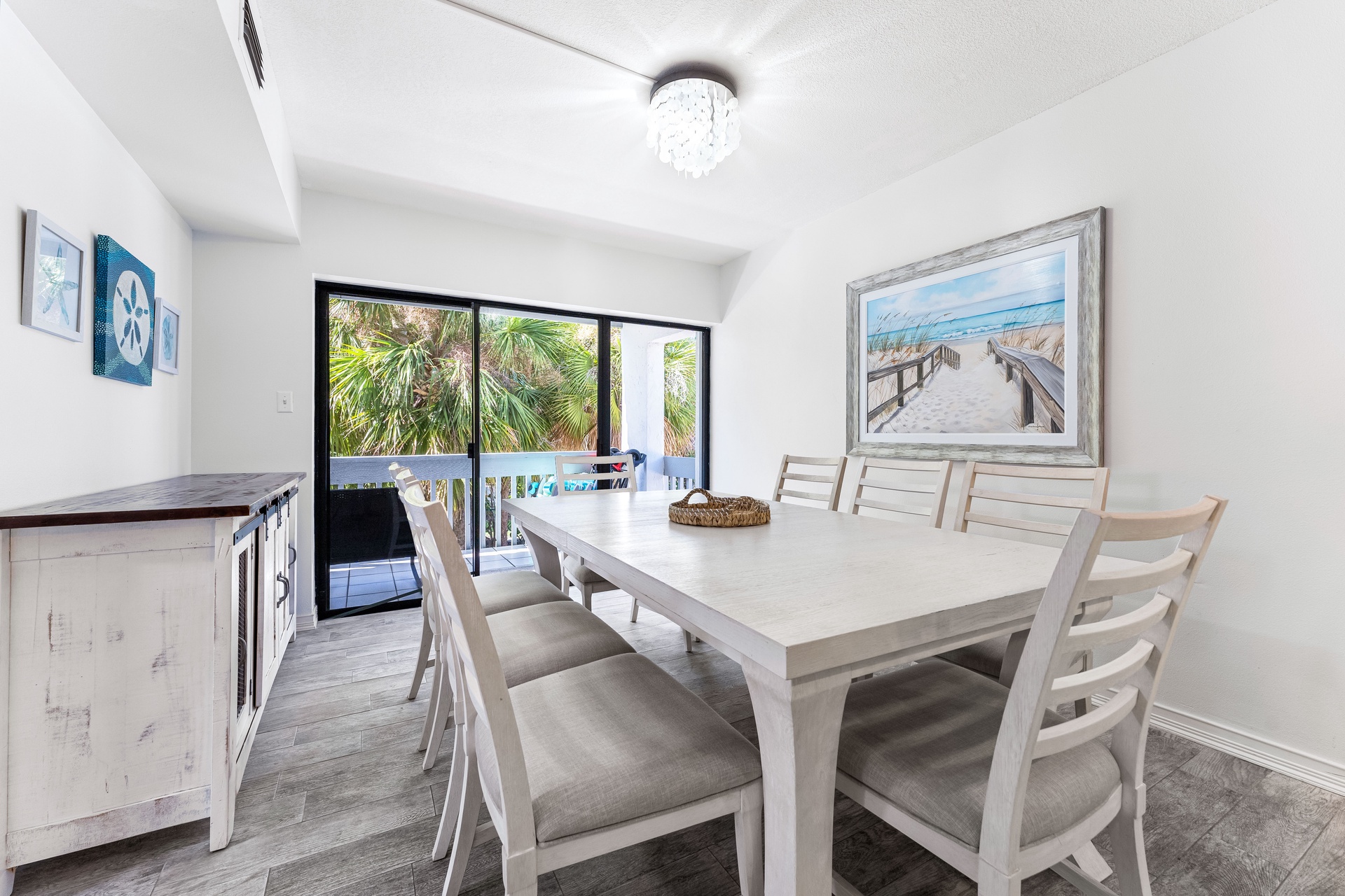 Just Beachy - Unit 5 | Photo 9