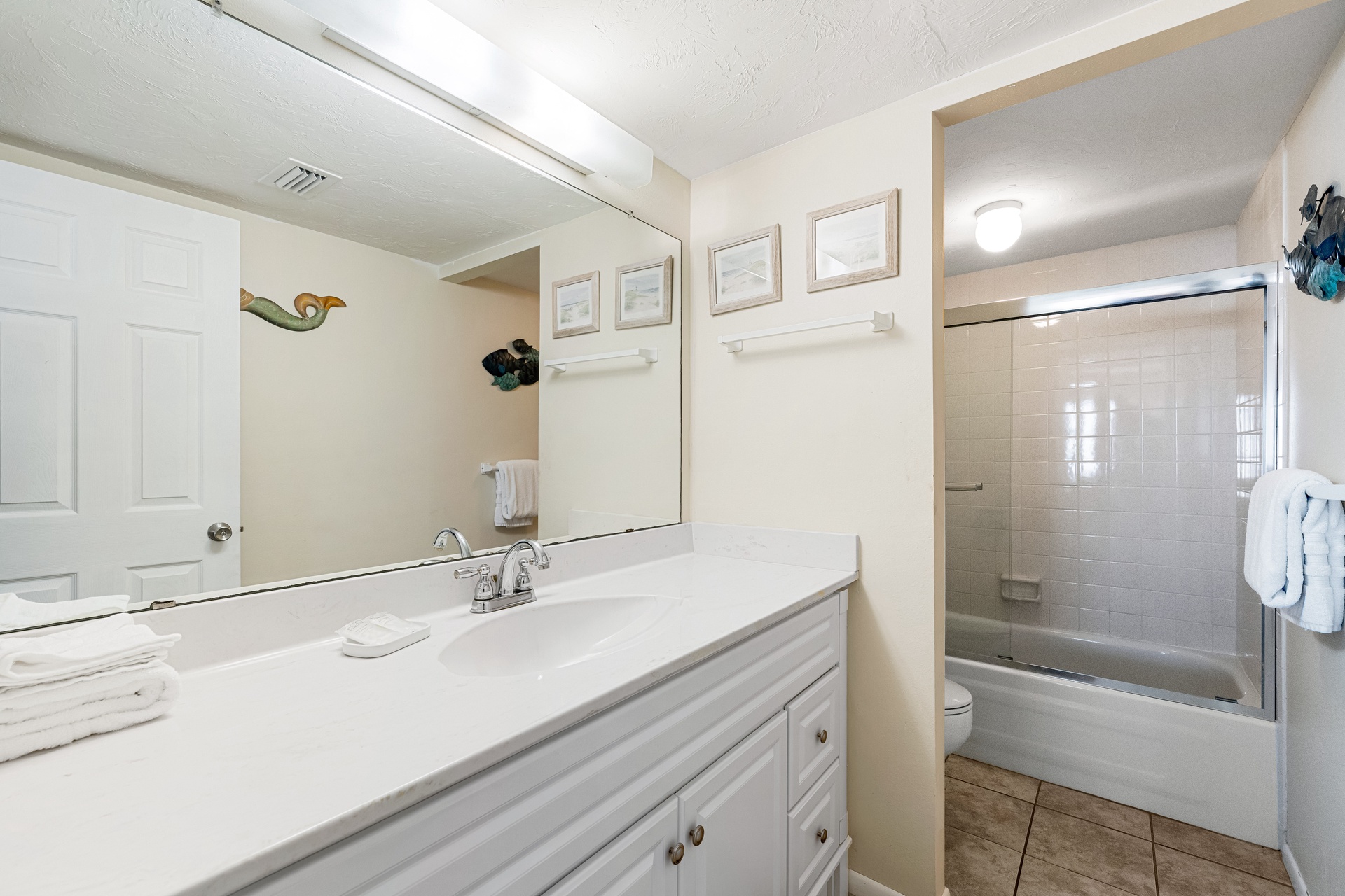 Tivoli by the Sea: 404 | Photo 21