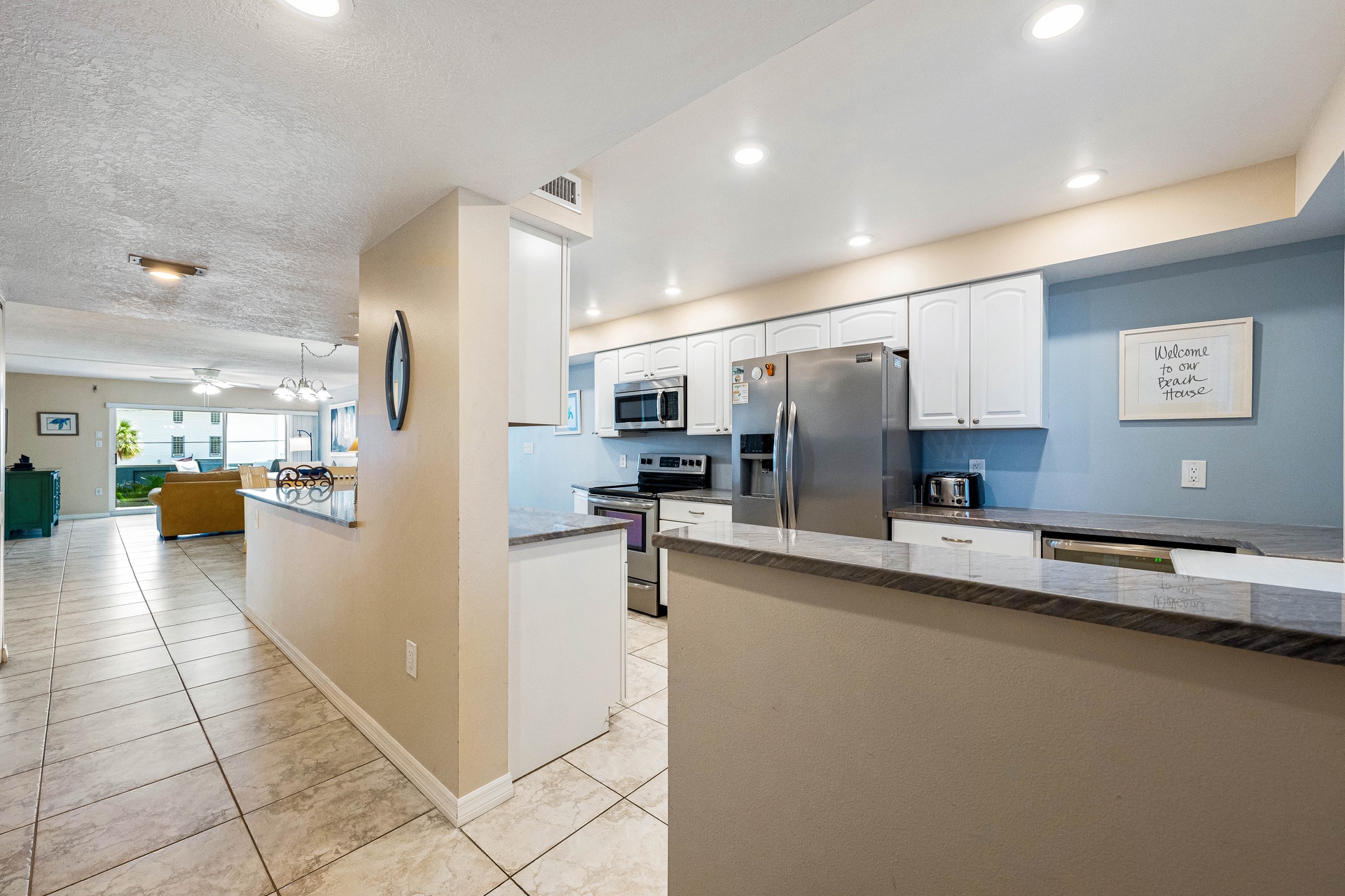 Tivoli by the Sea: 204 | Photo 11