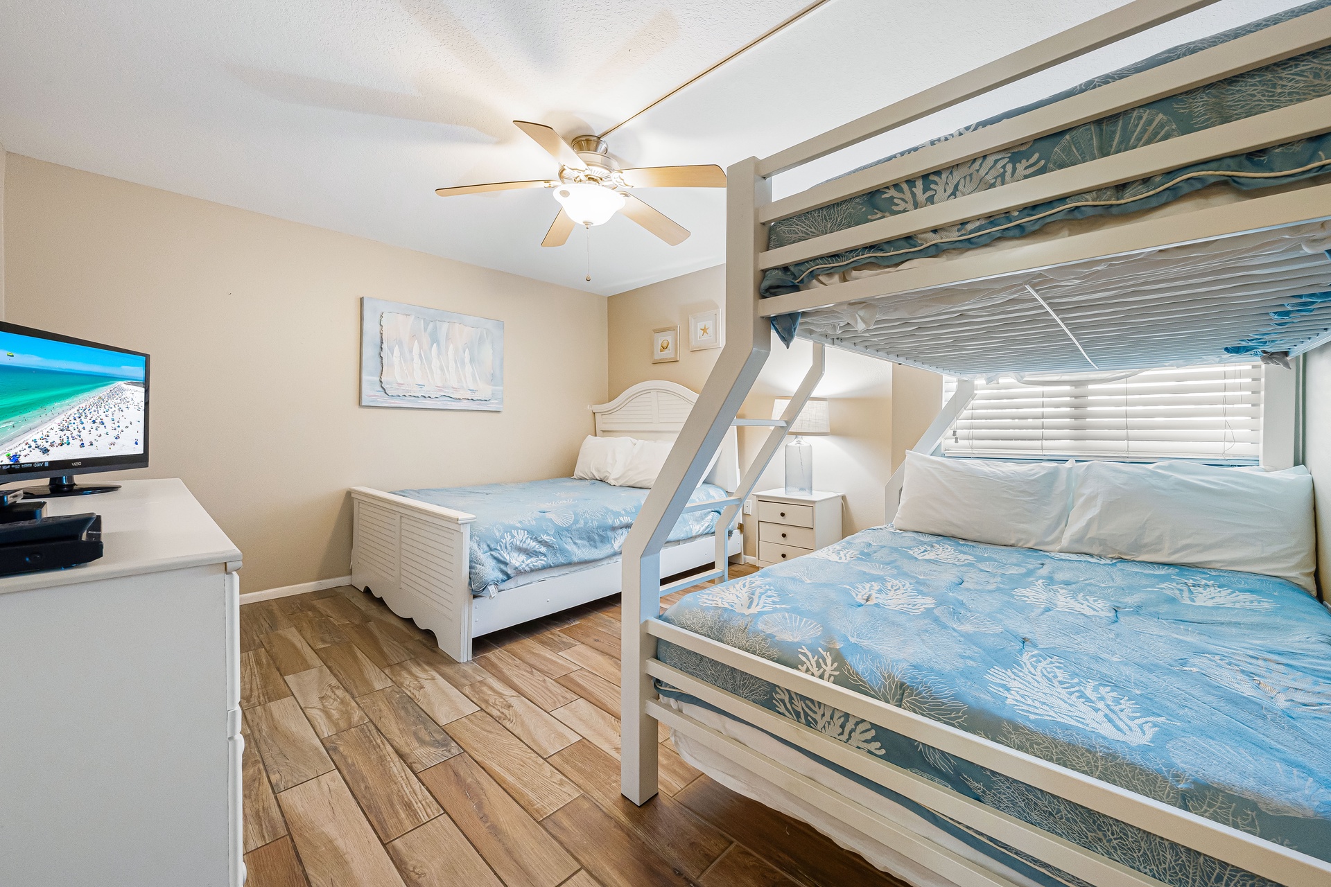 Tivoli by the Sea: 203 | Photo 21