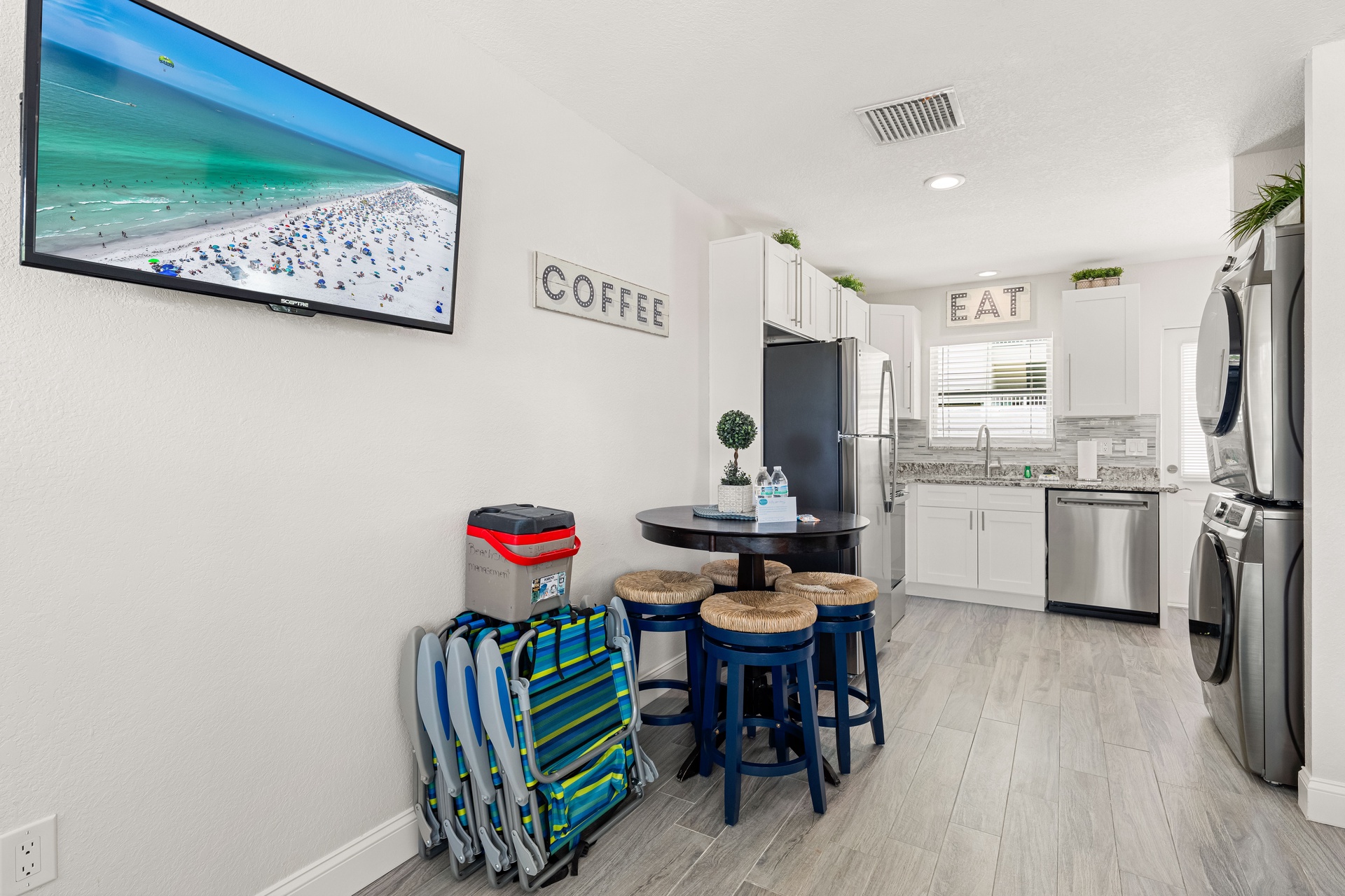 Sun and Sea - 2 | Photo 6