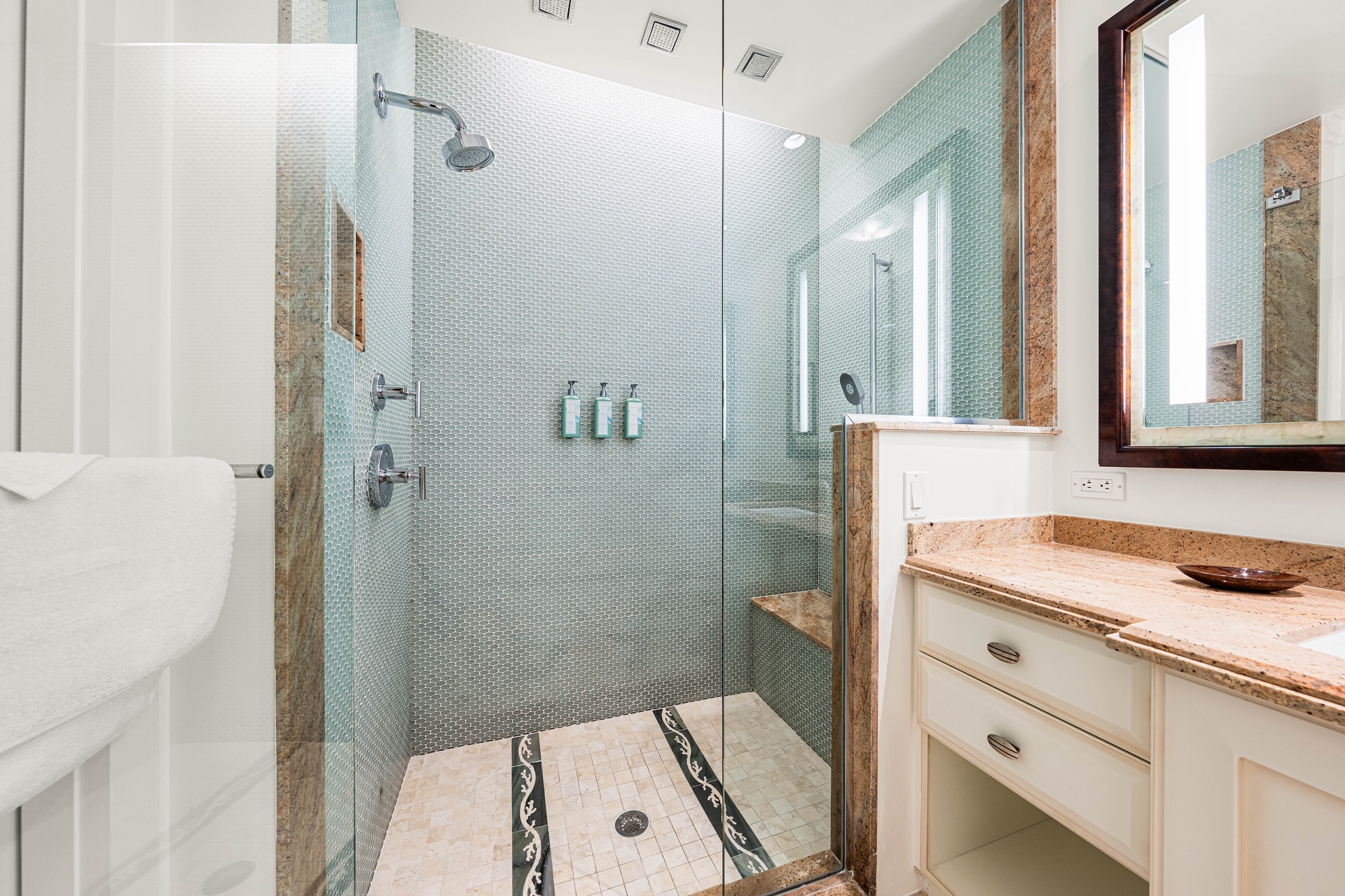 Beach Residence, The Hyatt - 610 | Photo 35