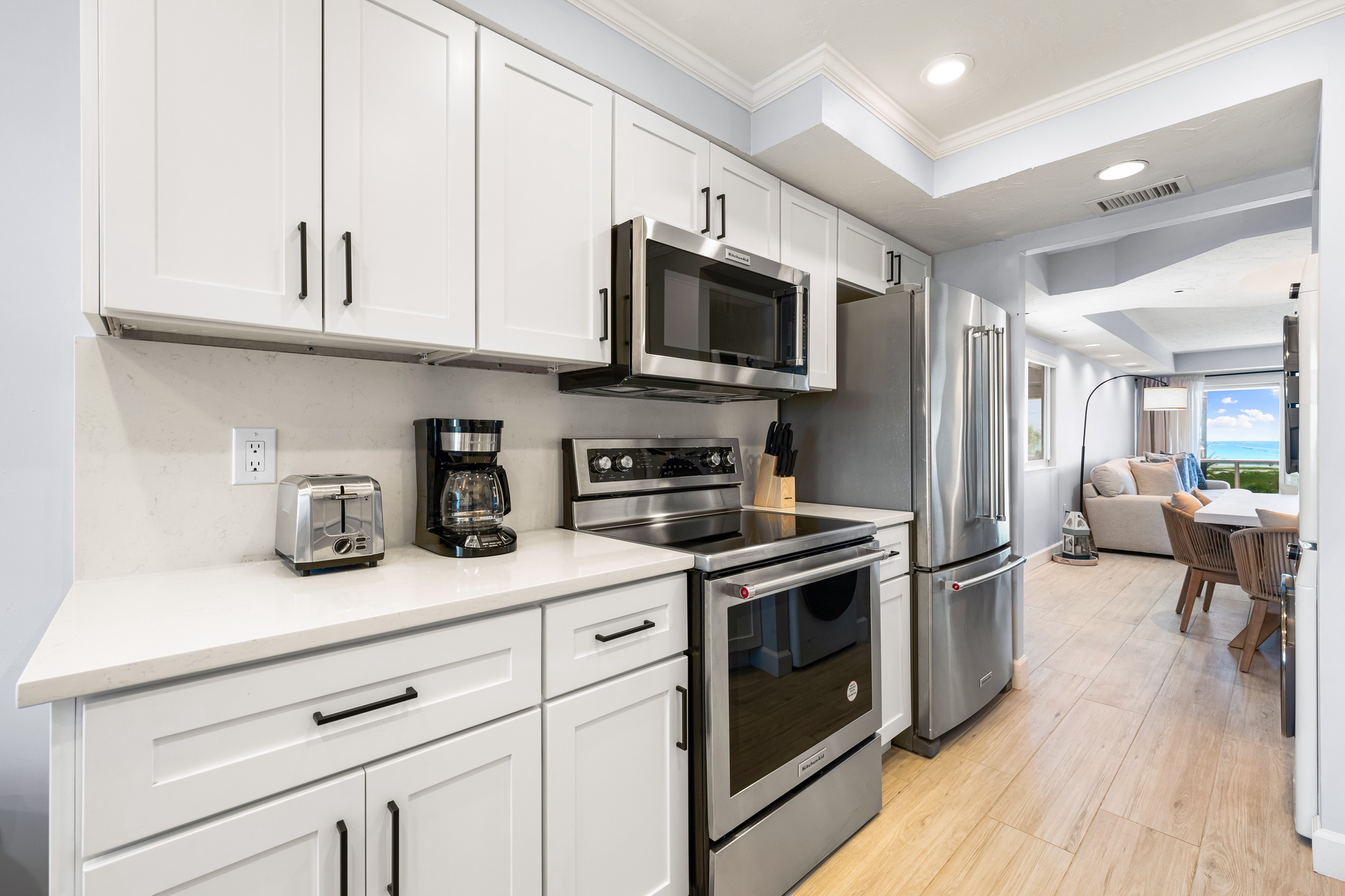 Tivoli by the Sea: 407 | Photo 4