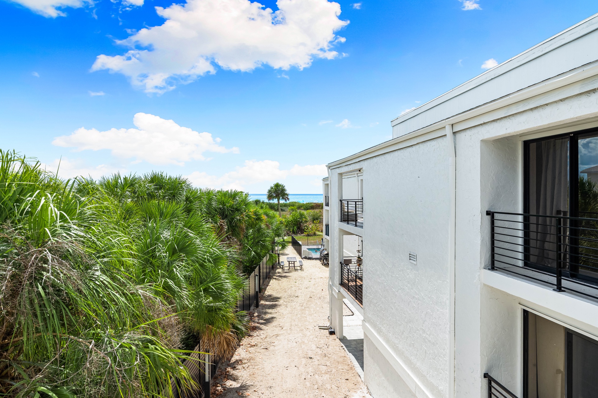 Just Beachy - Unit 5 | Photo 20