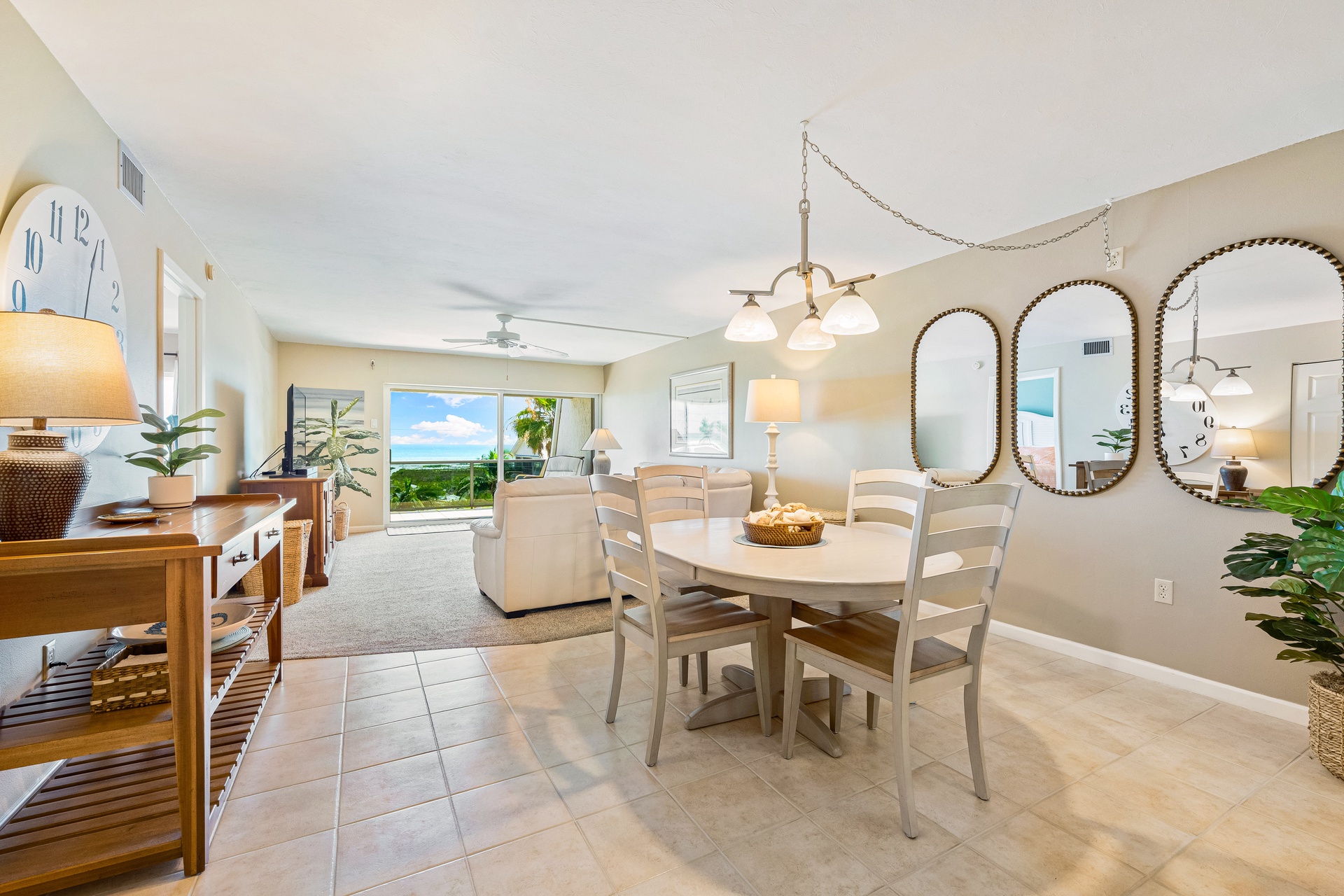 Tivoli by the Sea: 406 | Photo 14