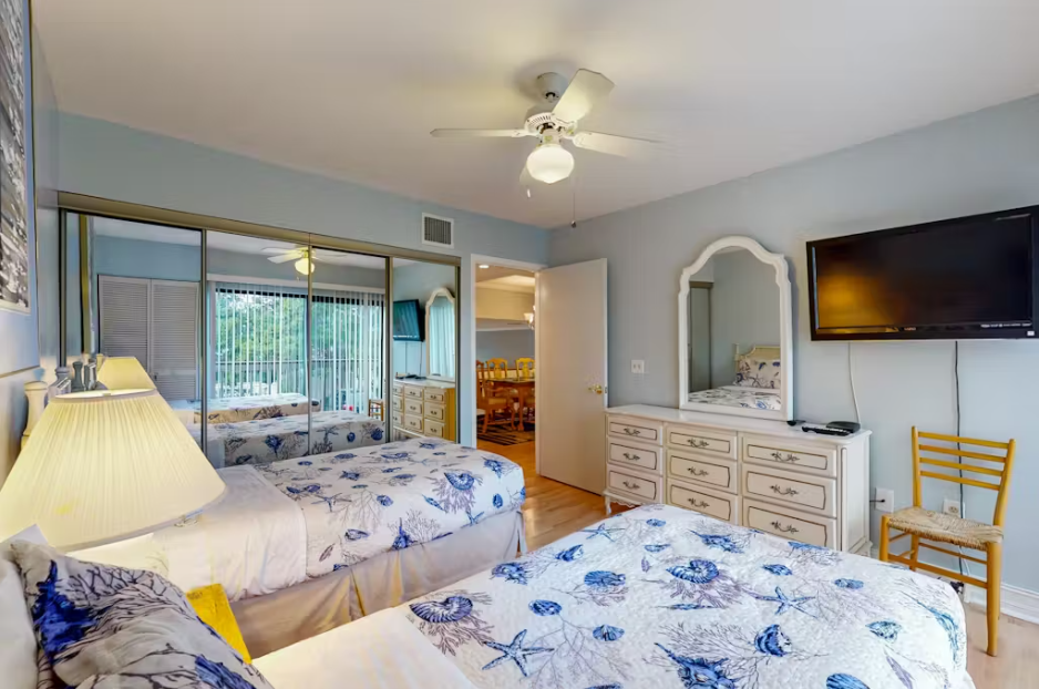 Lake House at the Beach - C117 | Photo 15