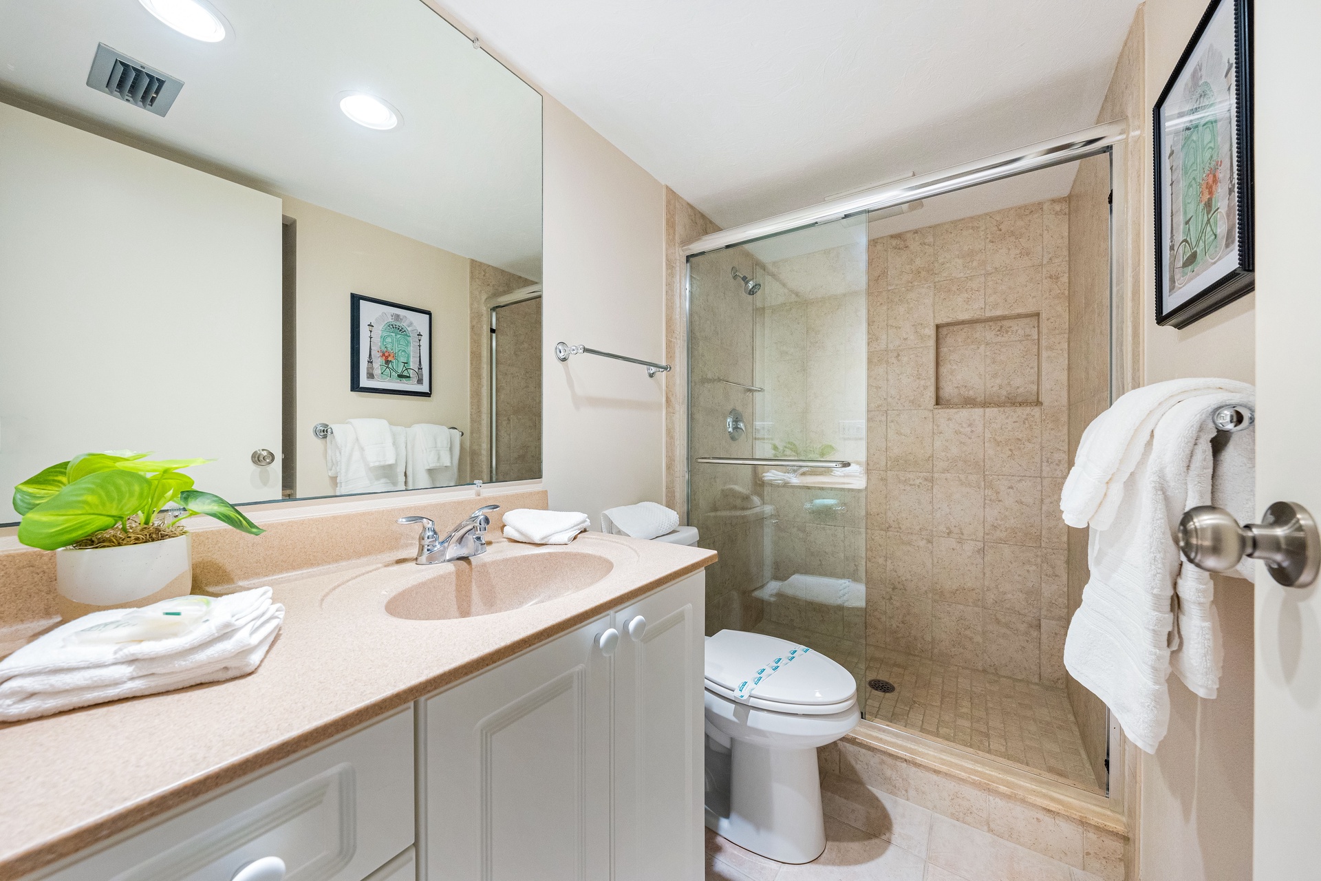 Tivoli by the Sea: 406 | Photo 24