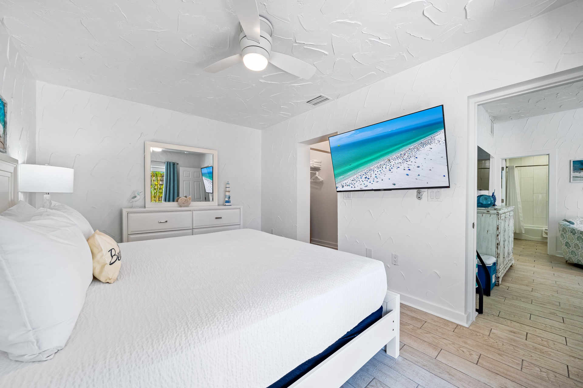 Crescent Coral - A Crescent Beach Villa | Photo 14