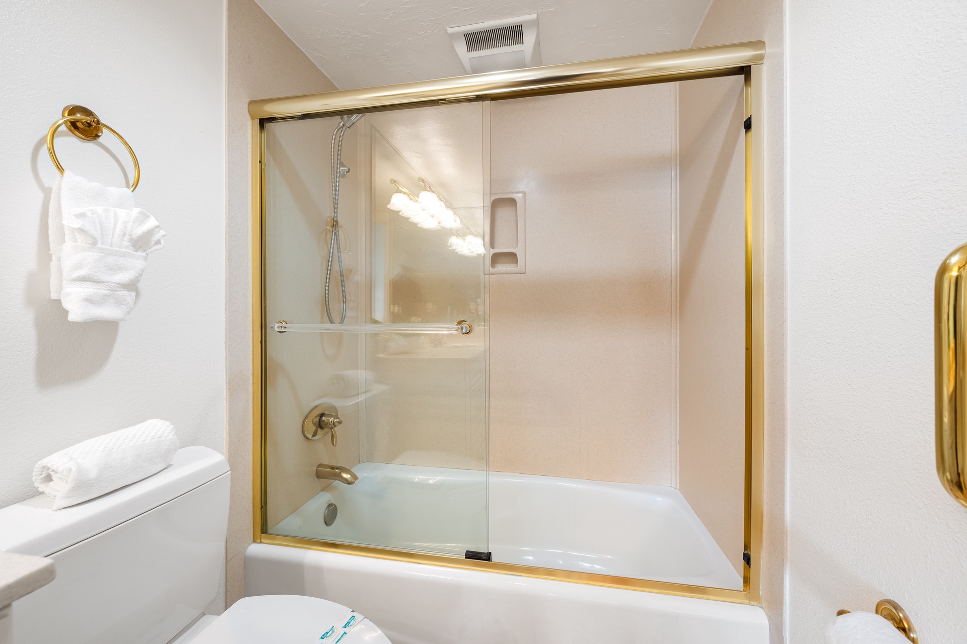 Tivoli by the Sea: 606 | Photo 23