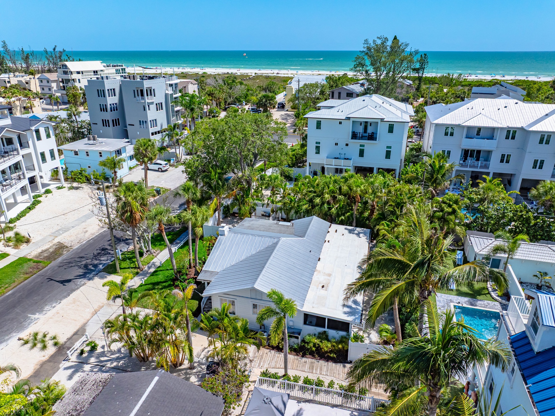 Aerial view of property location and surrounding area