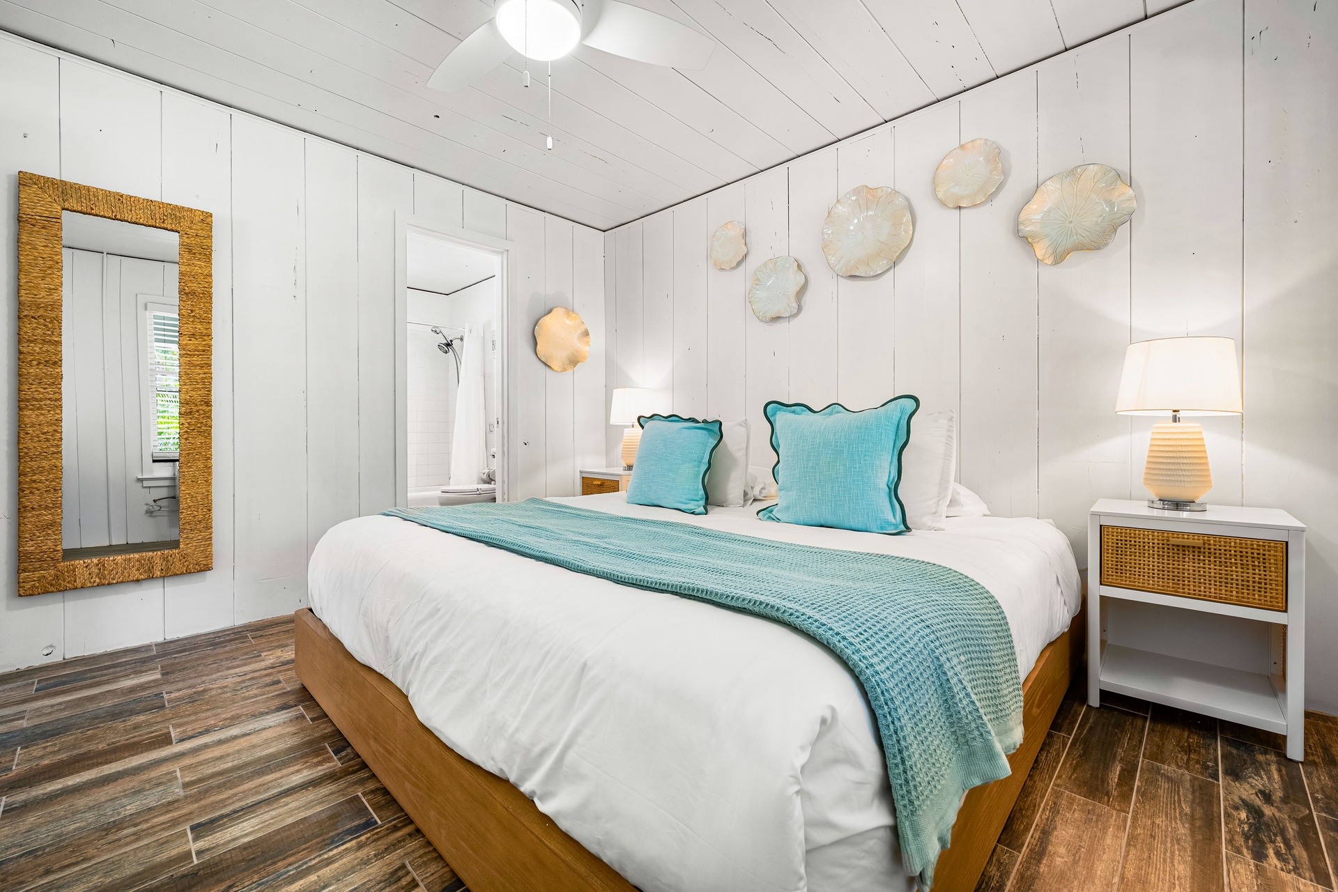 A Charming Beach Cottage - Unit A | Photo 19