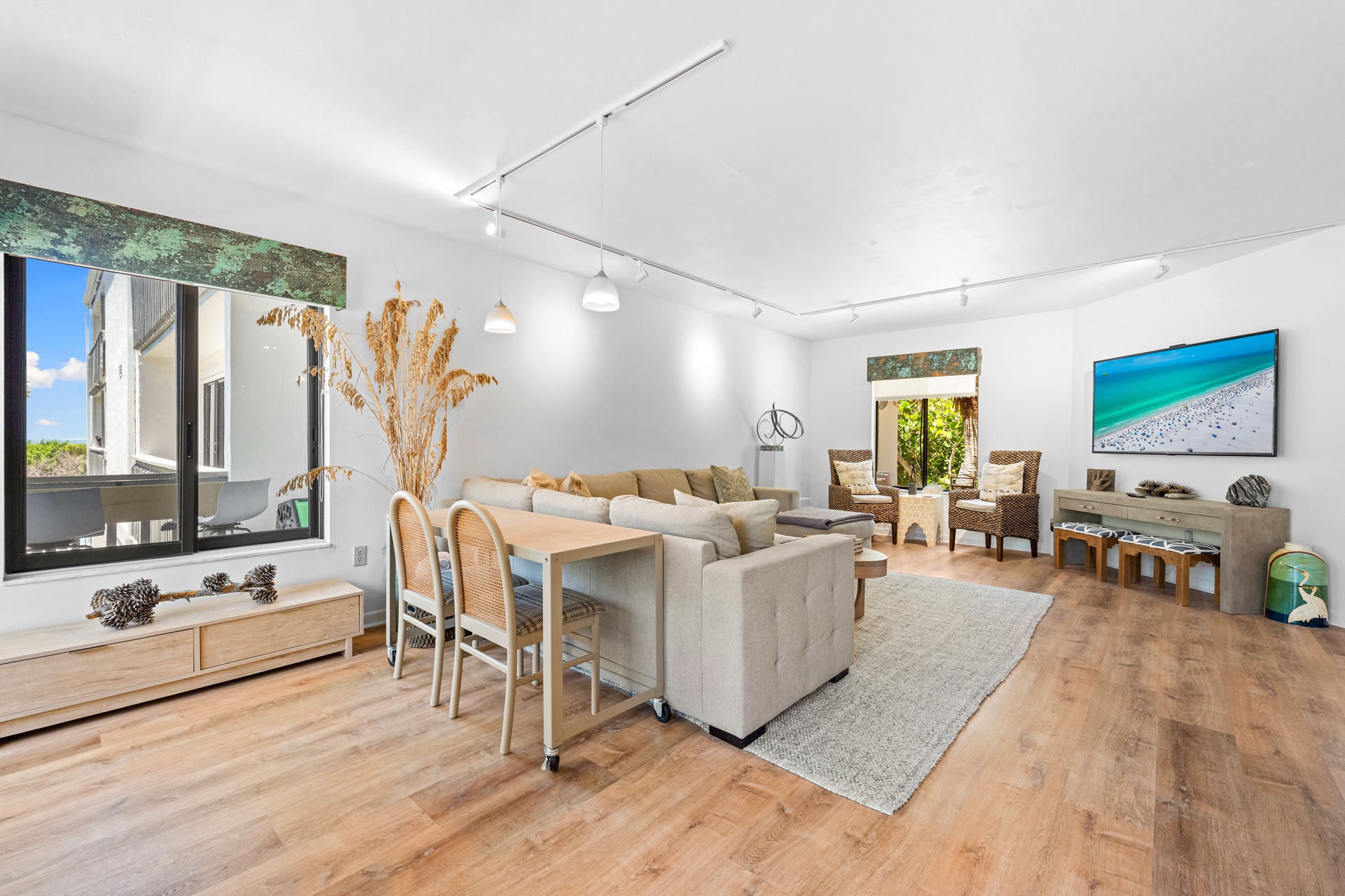 Just Beachy - Unit 3 | Photo 14