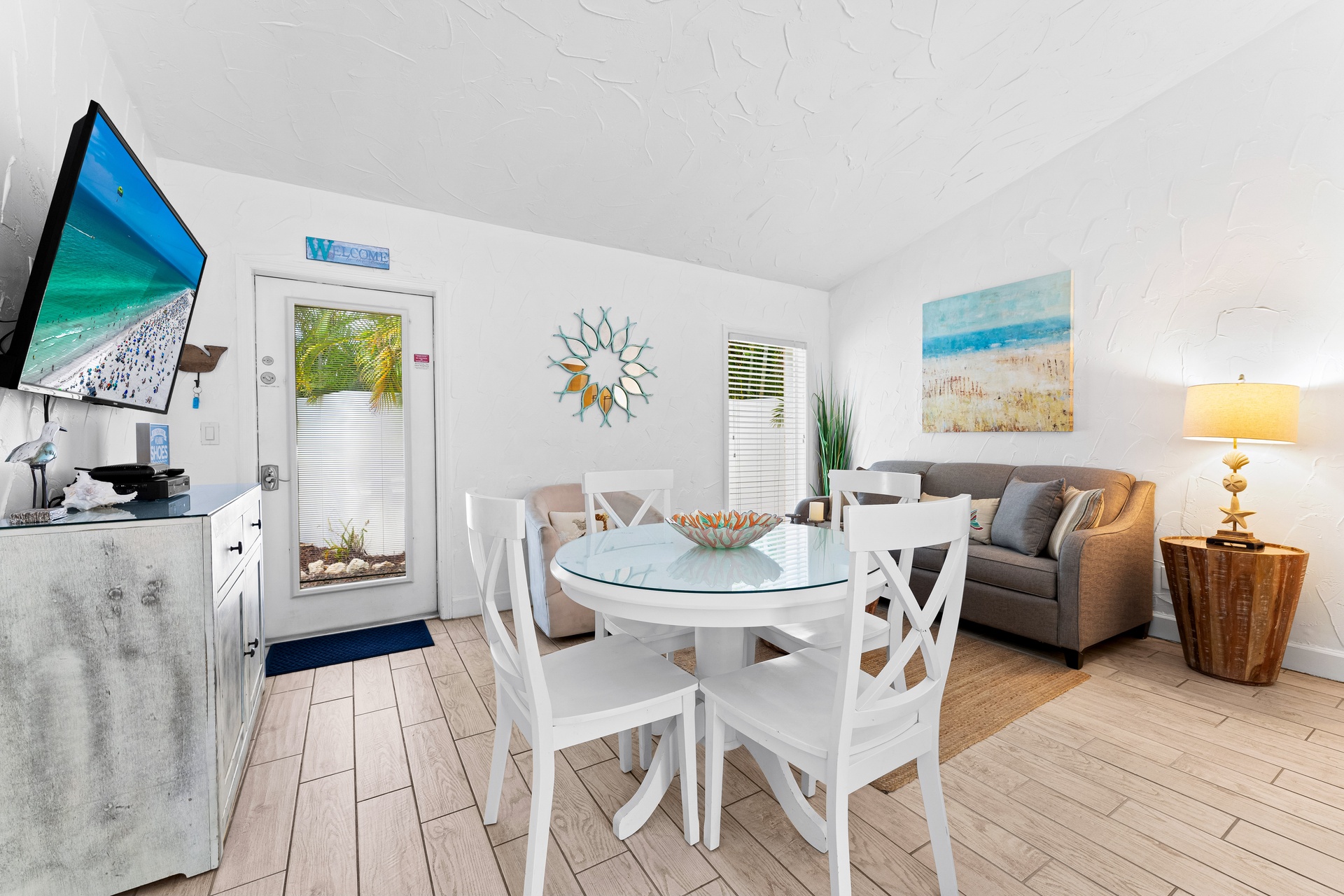 Crescent Cove - A Crescent Beach Villa | Photo 2