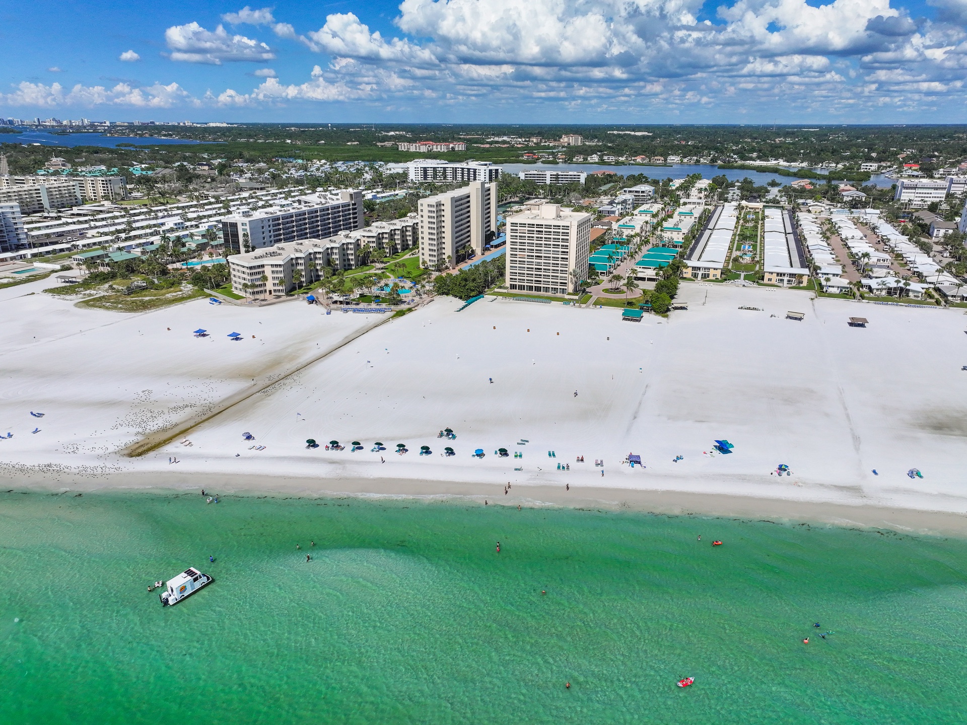 Palm Bay Club - 343 Bayside | Photo 486