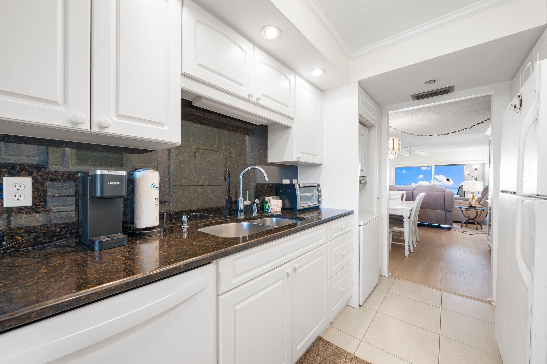 Tivoli by the Sea: 606 | Photo 11