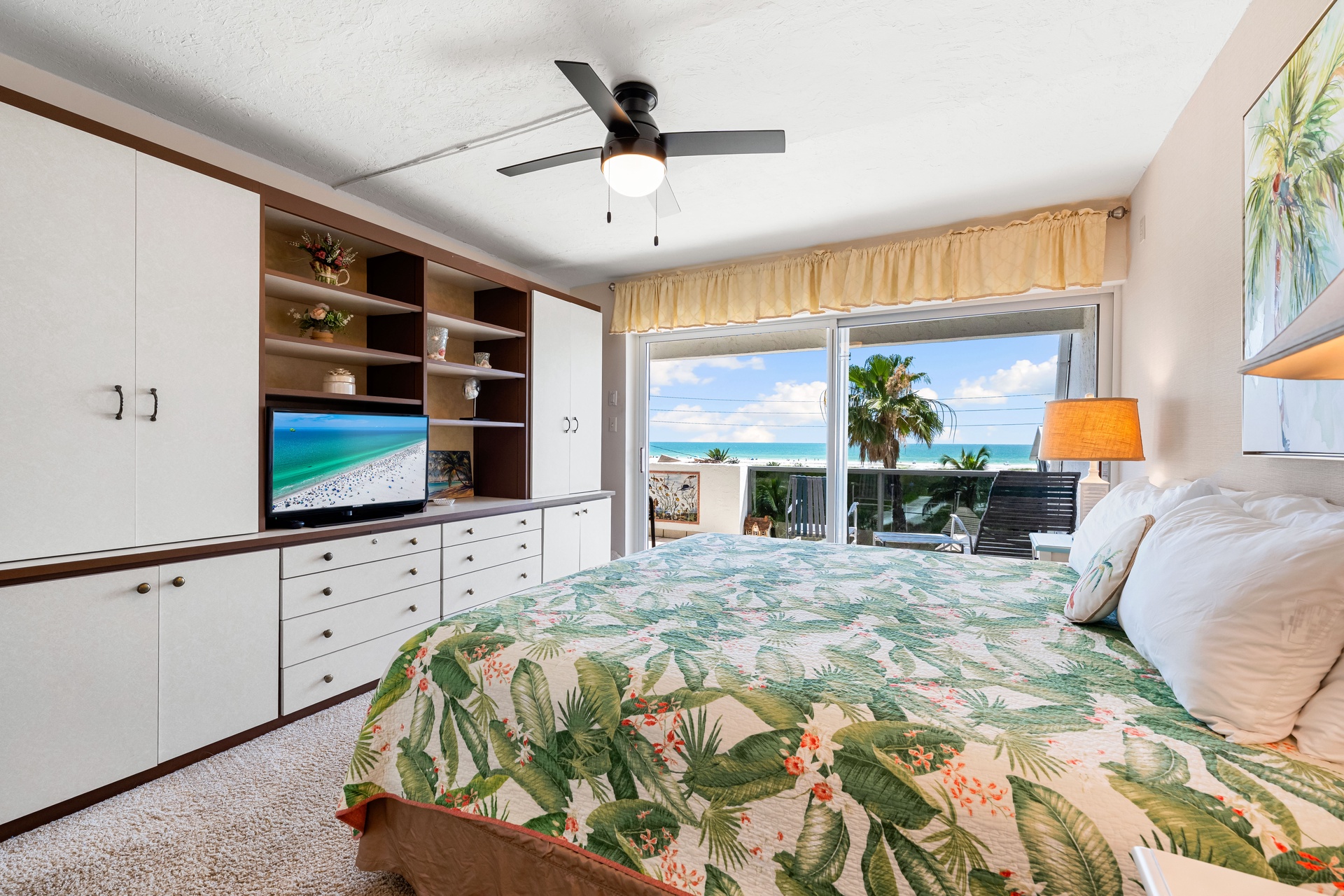 Tivoli by the Sea: 405 | Photo 19