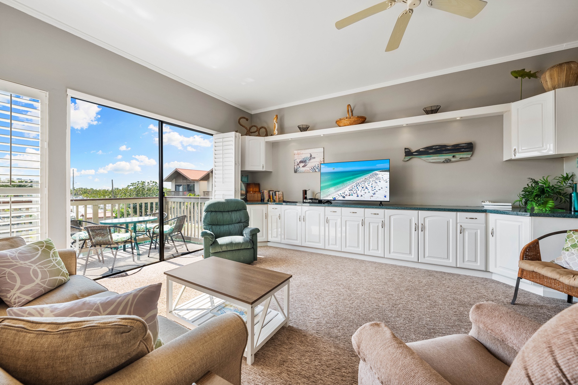 Lake House at the Beach - C207 | Photo 9