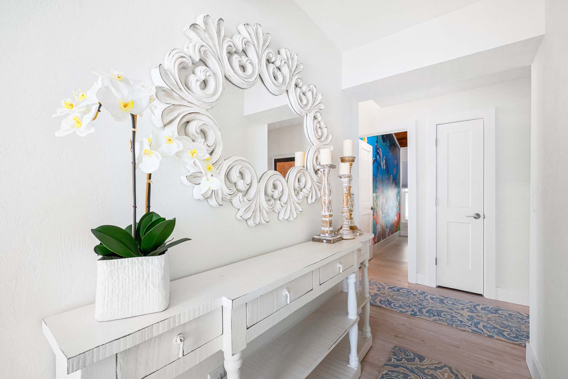 Posh Paradise | Photo 6