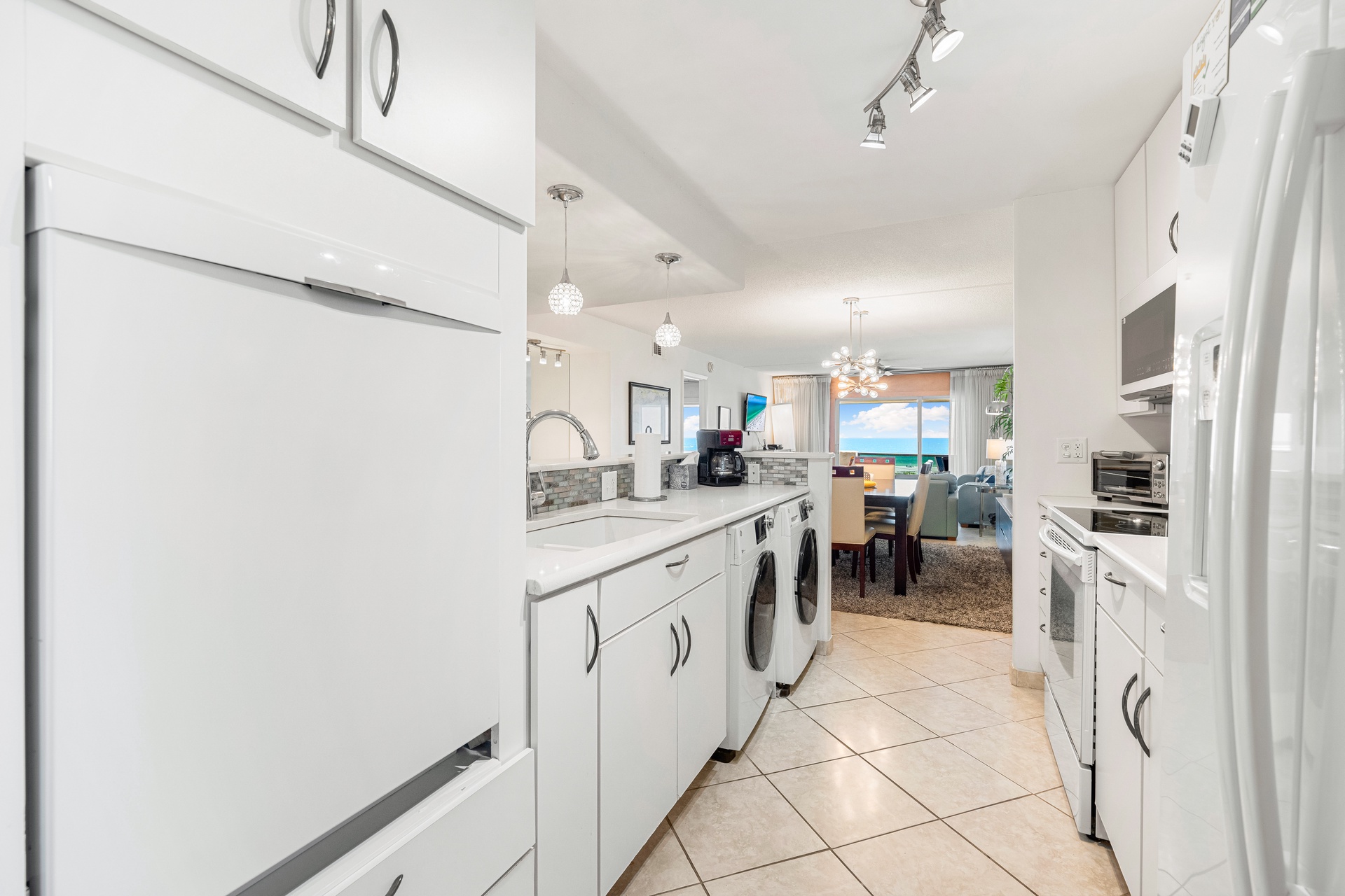 Tivoli by the Sea: 601 | Photo 14