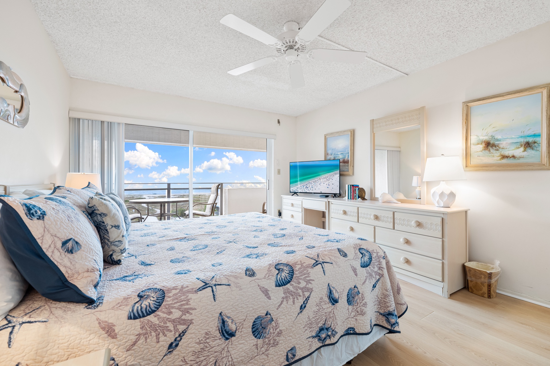 Tivoli by the Sea: 606 | Photo 20