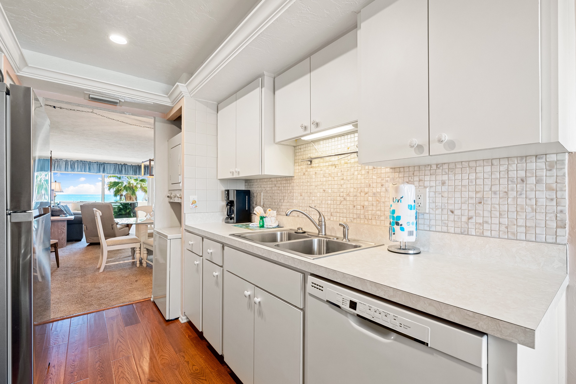 Tivoli by the Sea: 405 | Photo 11